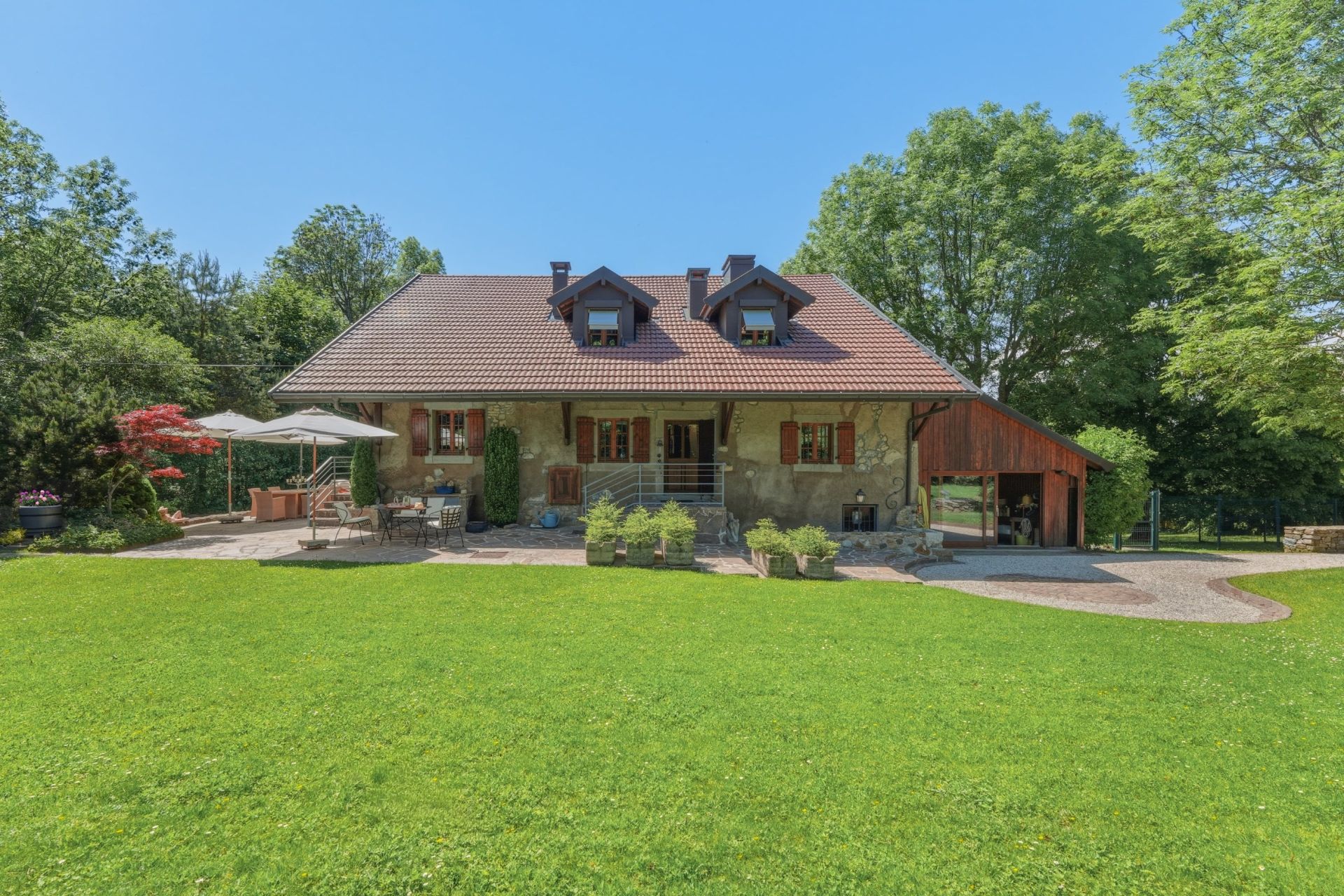 maison de luxe 9 Pièces en vente sur CRANVES SALES (74380)