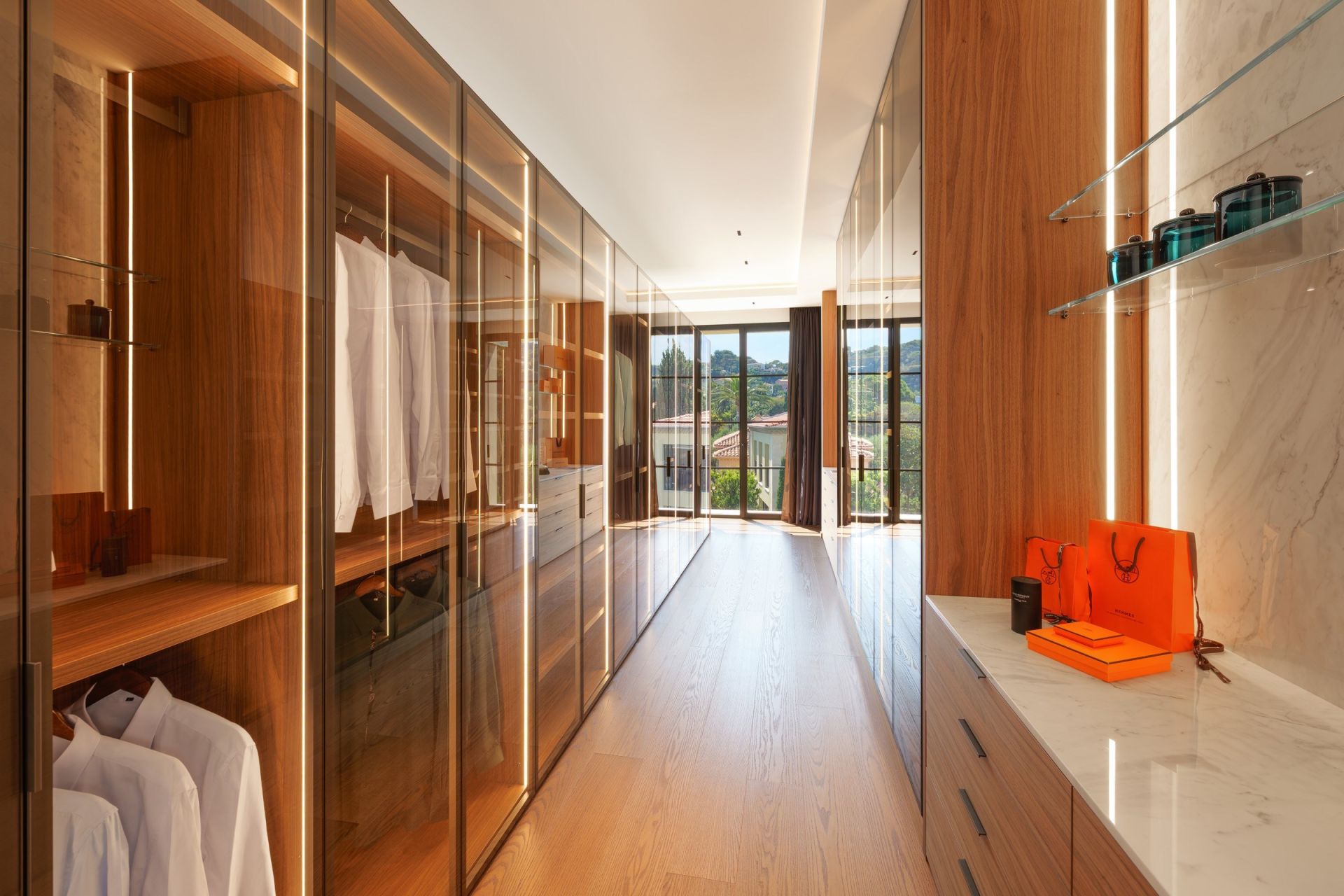 contemporary house 12 Rooms for sale on ST JEAN CAP FERRAT (06230)