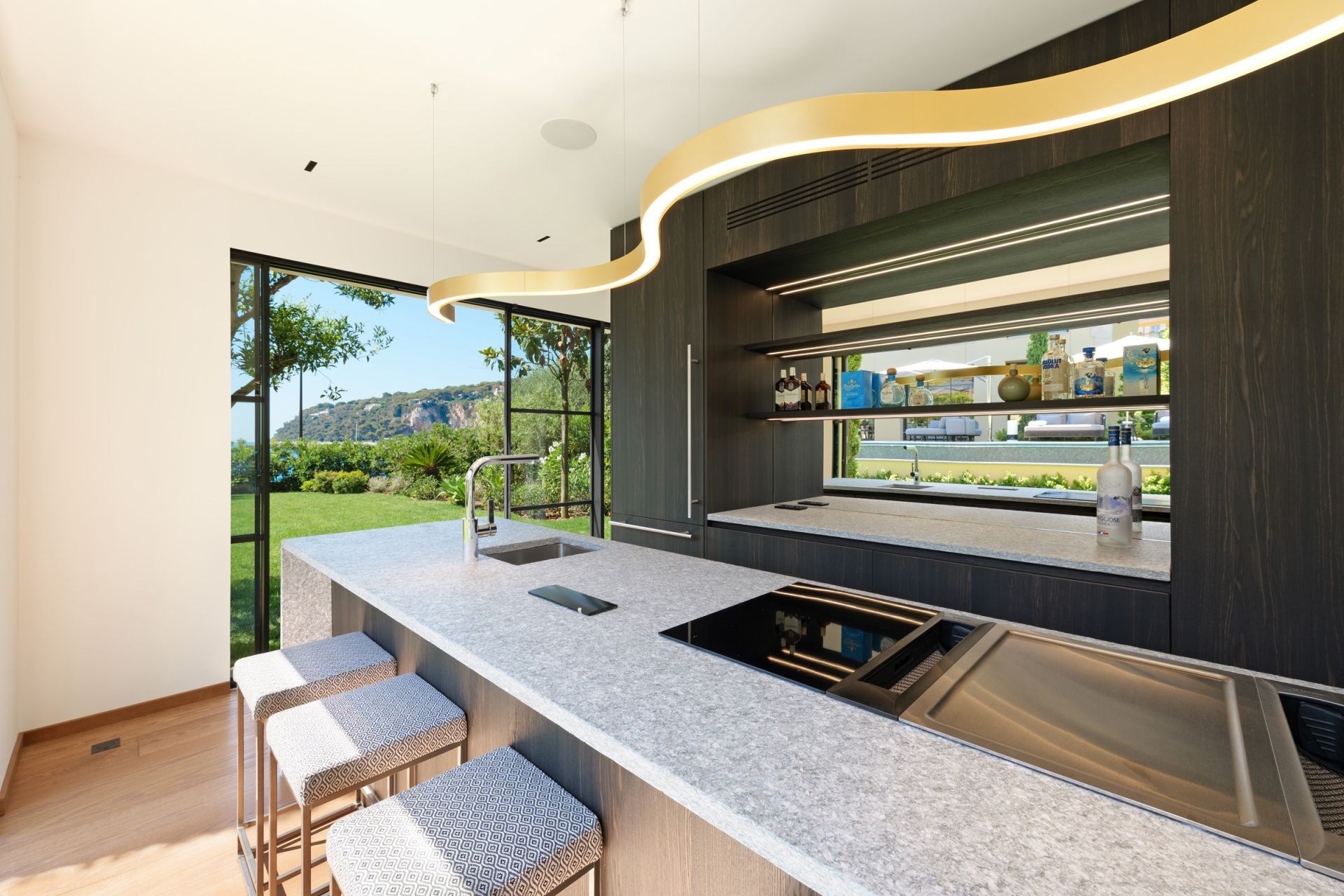 contemporary house 12 Rooms for sale on ST JEAN CAP FERRAT (06230)