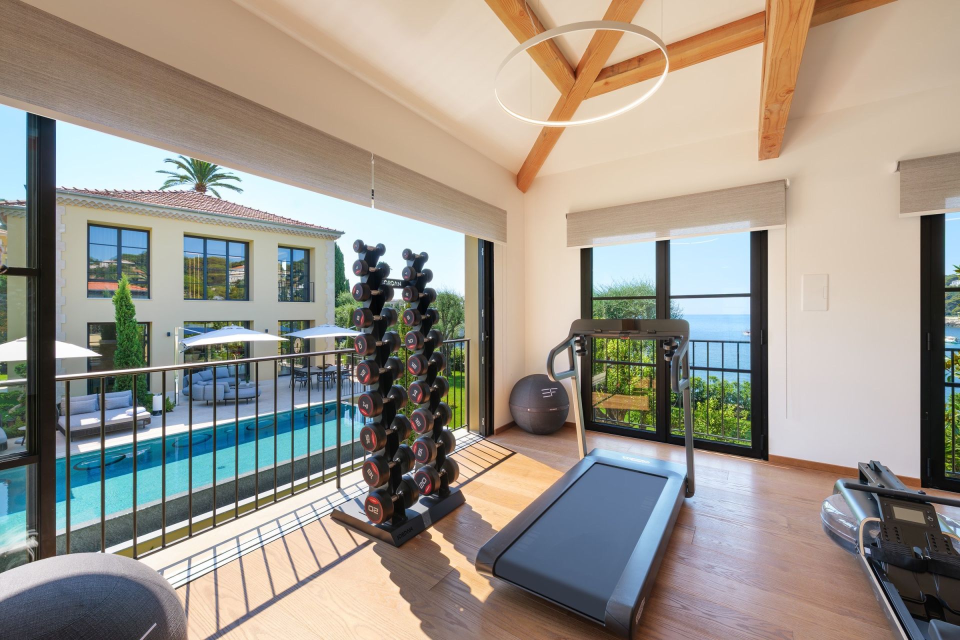 contemporary house 12 Rooms for sale on ST JEAN CAP FERRAT (06230)