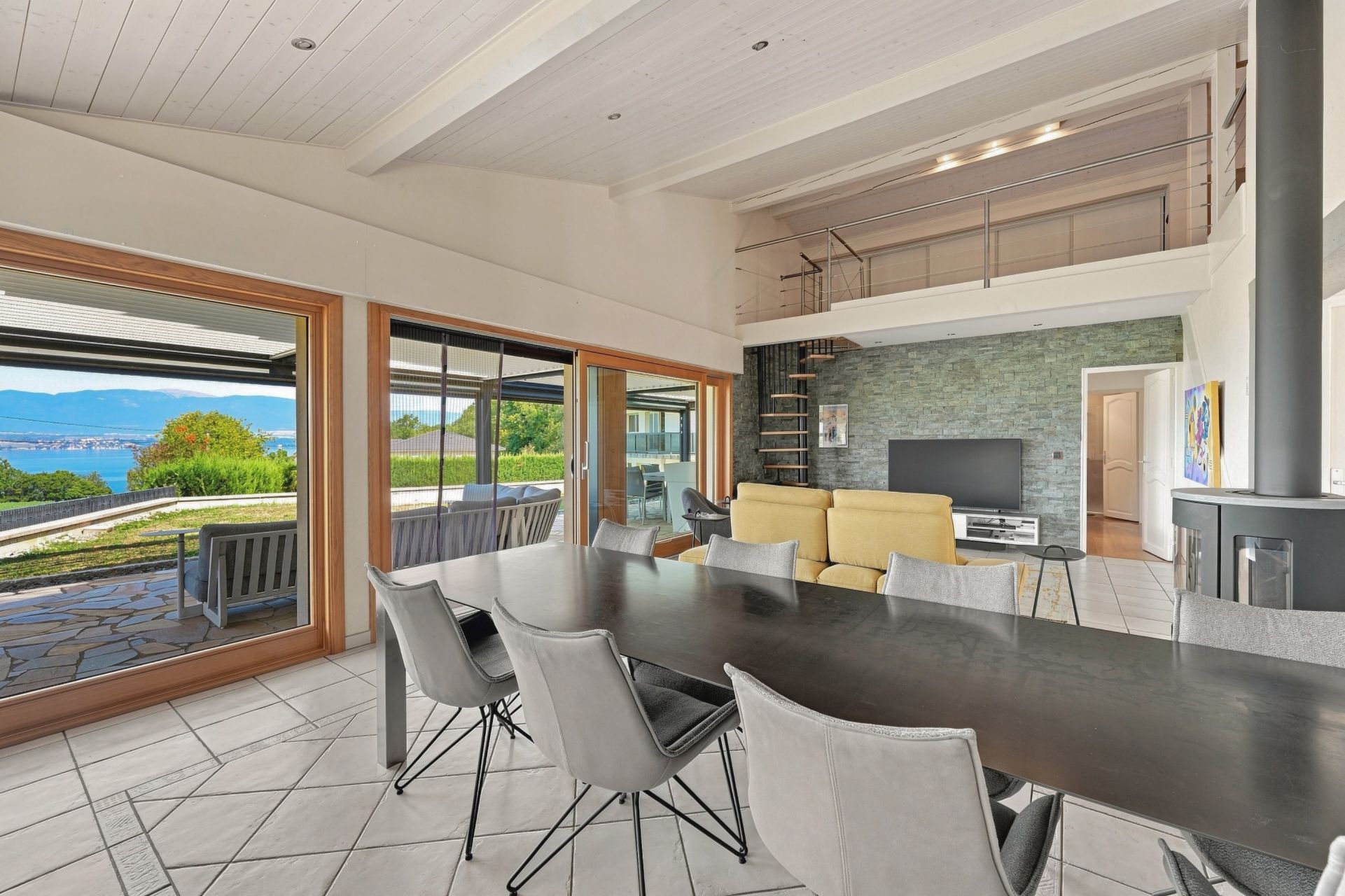 maison de luxe 7 Pièces en vente sur CHENS SUR LEMAN (74140)