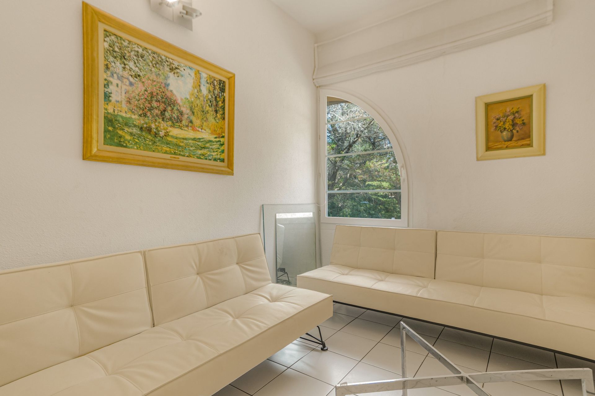 luxury provencale house 7 Rooms for sale on THEOULE SUR MER (06590)