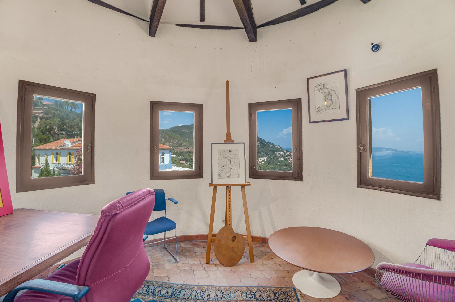 luxury provencale house 7 Rooms for sale on THEOULE SUR MER (06590)