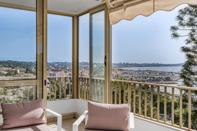 Vente Appartement de luxe Le Golfe Juan 3&nbsp;Pièces 75&nbsp;m²