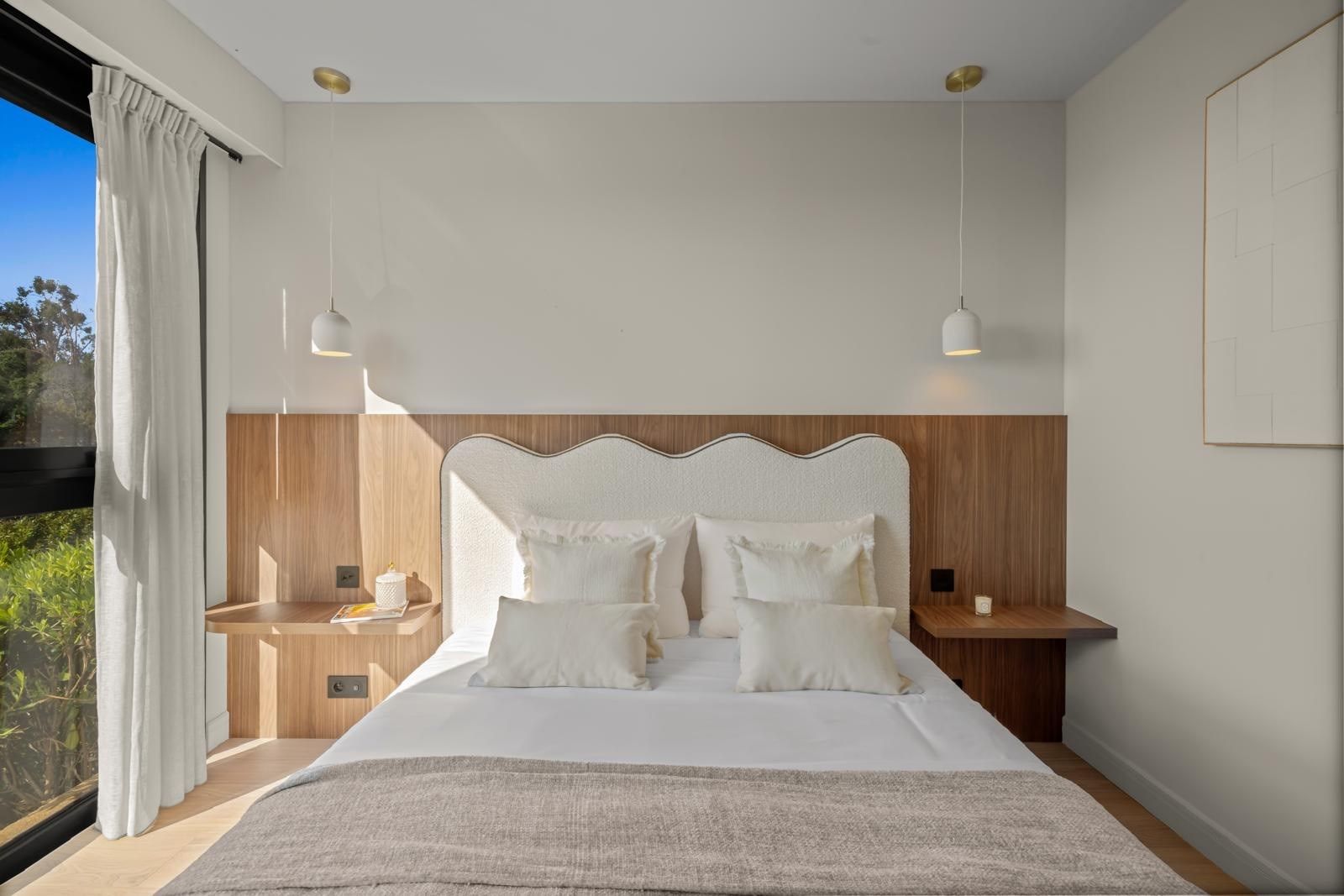 appartement de luxe 3 Pièces en vente sur VALLAURIS (06220)