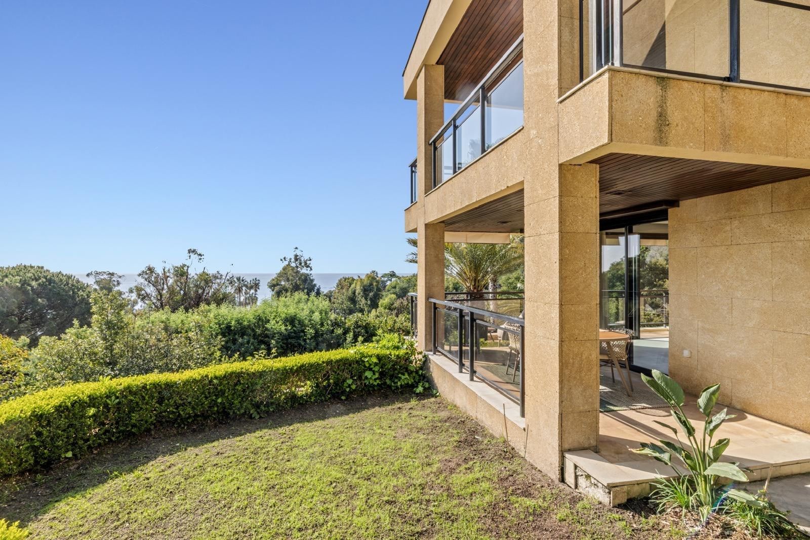 appartement de luxe 3 Pièces en vente sur VALLAURIS (06220)