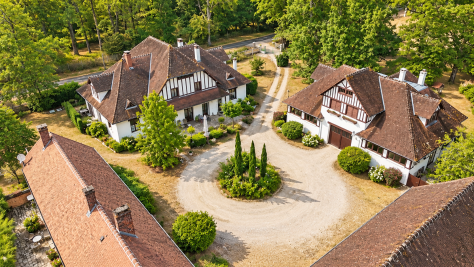 Sale Luxury house Ligny-le-Ribault 21&nbsp;Rooms 644&nbsp;m²