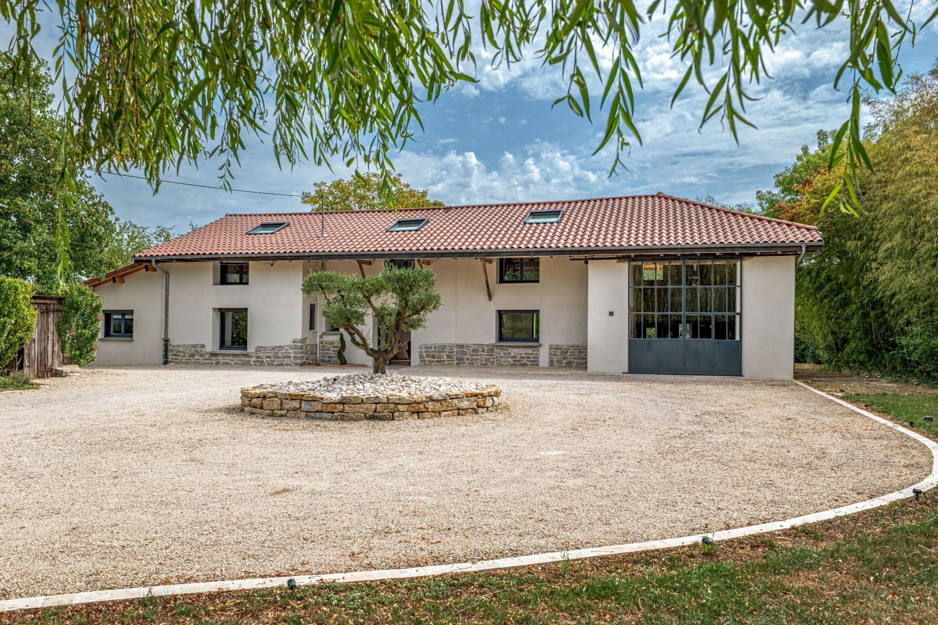 corps de ferme 7 Pièces en vente sur BOURG EN BRESSE (01000)