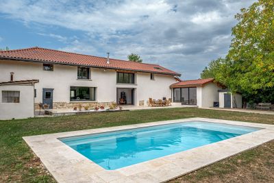 Vente Corps de ferme Bourg-en-Bresse 7&nbsp;Pièces 232&nbsp;m²