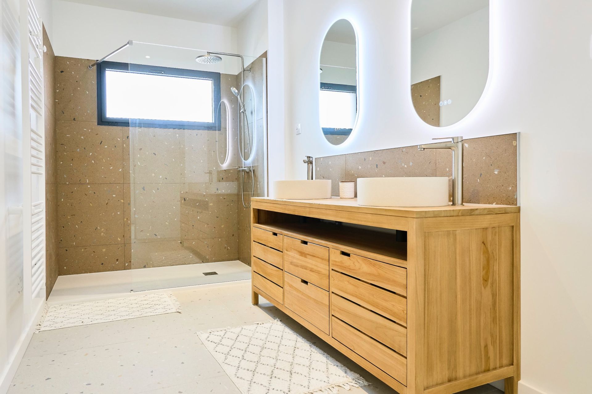 luxury house 7 Rooms for sale on MARCQ EN BAROEUL (59700)