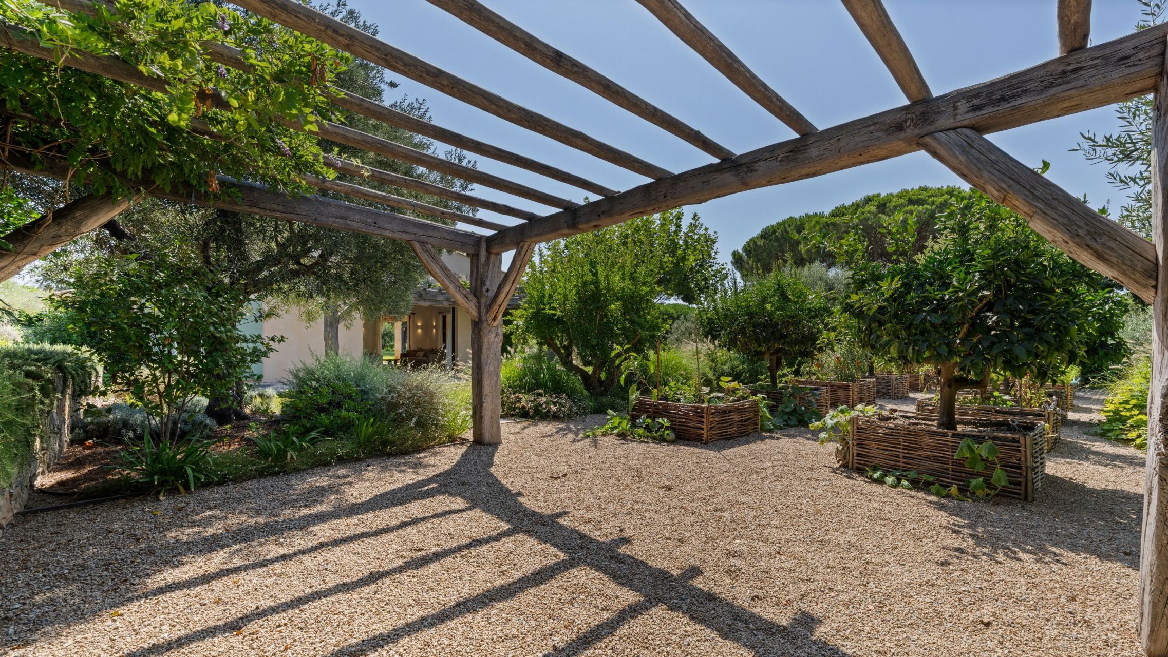 maison provençale de luxe 13 Pièces en vente sur ST TROPEZ (83990)