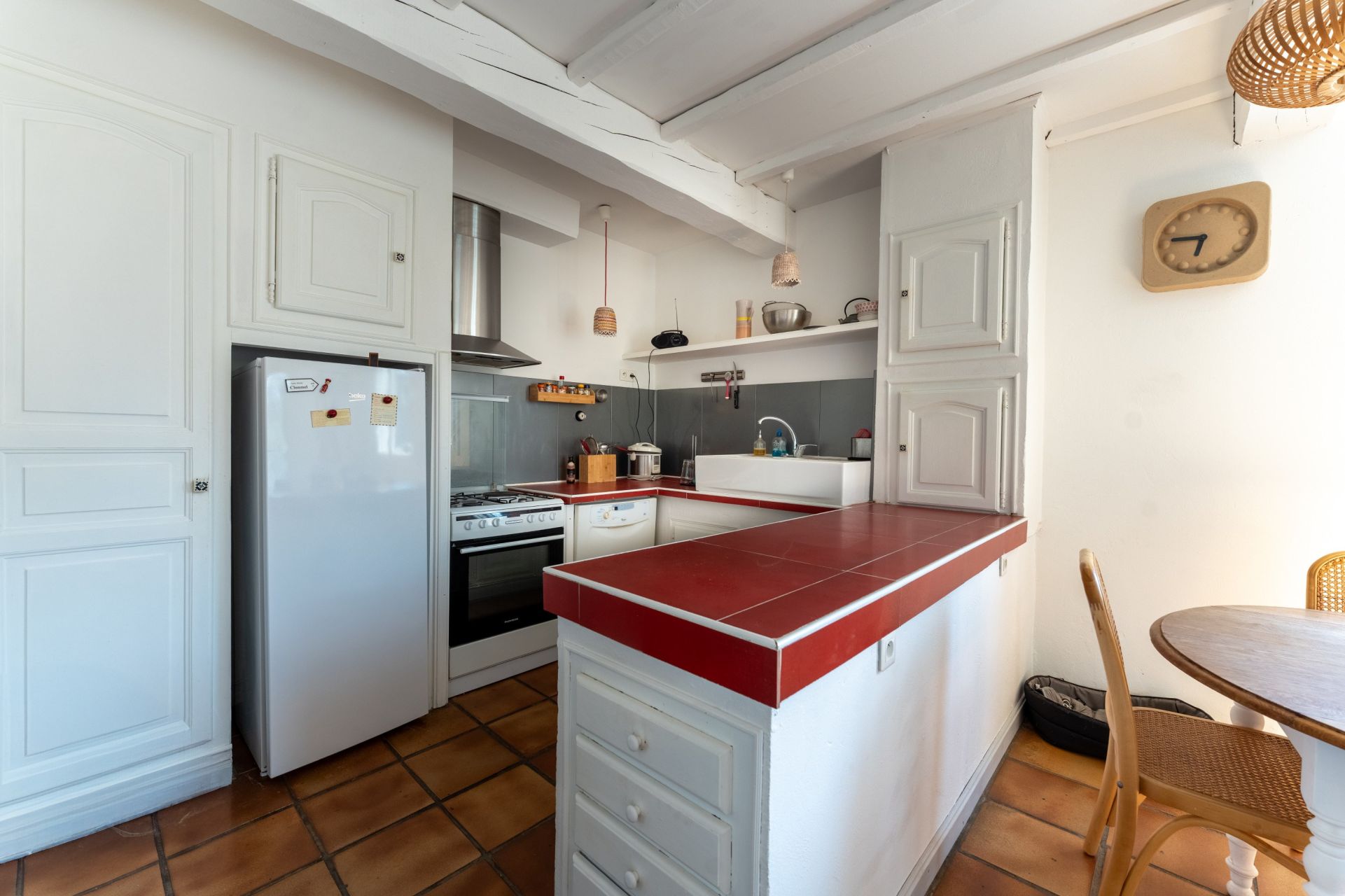 maison traditionnelle de luxe 8 Pièces en vente sur FONTVIEILLE (13990)