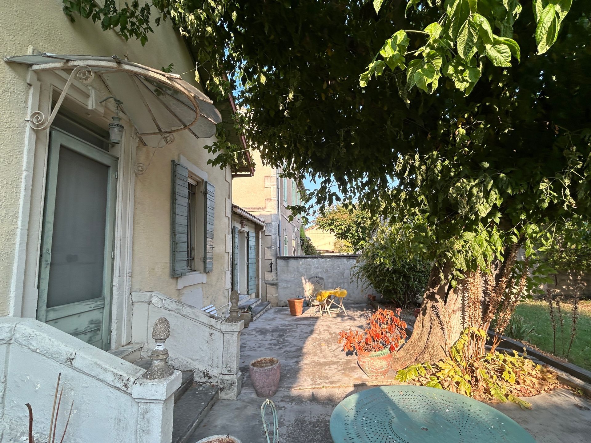  5 Rooms for sale on ST REMY DE PROVENCE (13210)