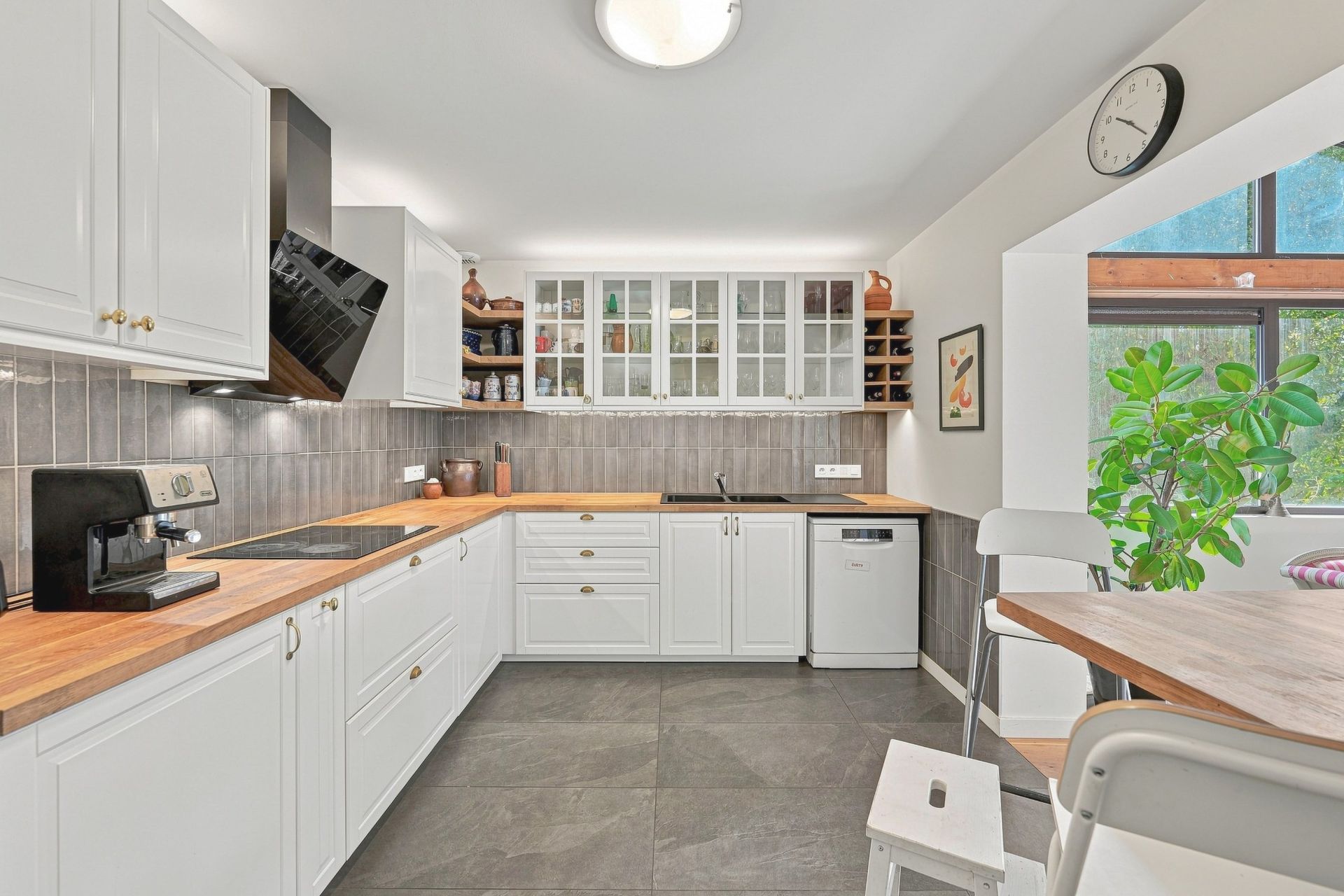 maison de luxe 8 Pièces en vente sur DIVONNE LES BAINS (01220)
