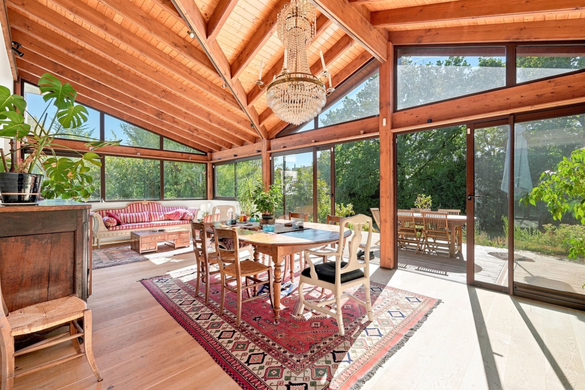 maison de luxe 8 Pièces en vente sur DIVONNE LES BAINS (01220)