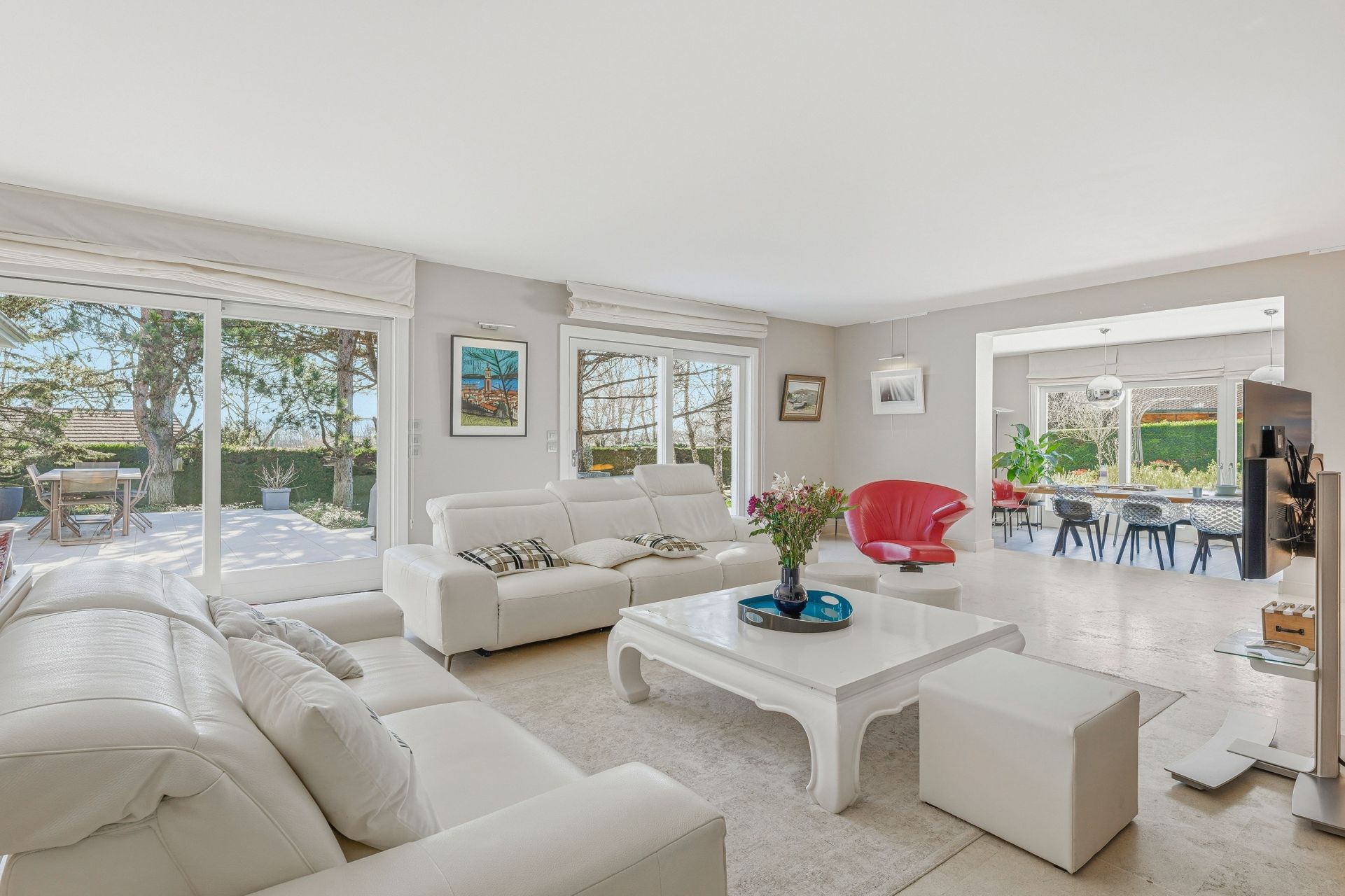 maison de luxe 9 Pièces en vente sur DIVONNE LES BAINS (01220)
