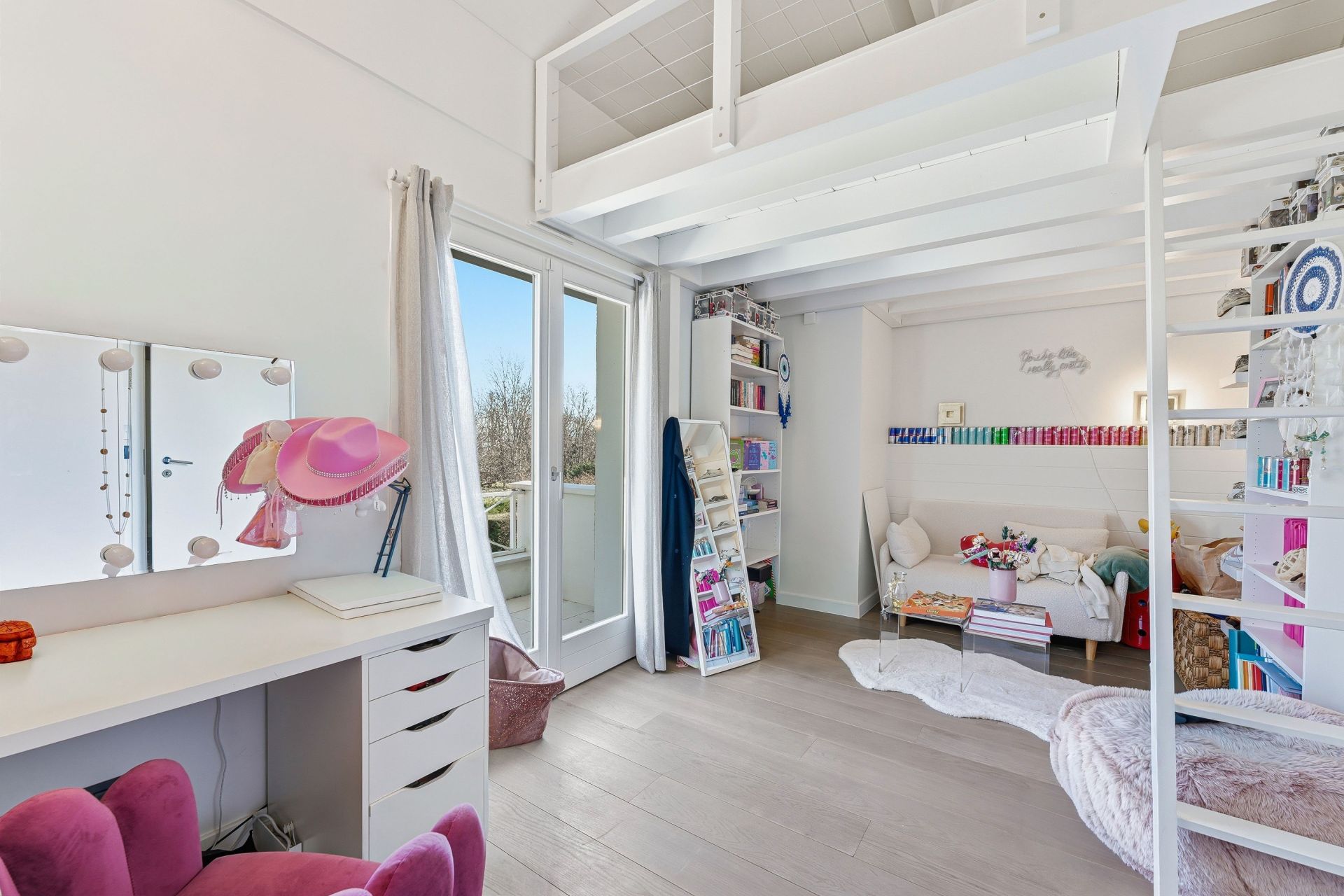 maison de luxe 9 Pièces en vente sur DIVONNE LES BAINS (01220)