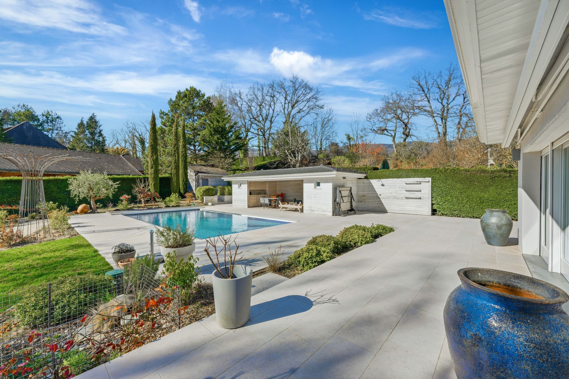 maison de luxe 9 Pièces en vente sur DIVONNE LES BAINS (01220)