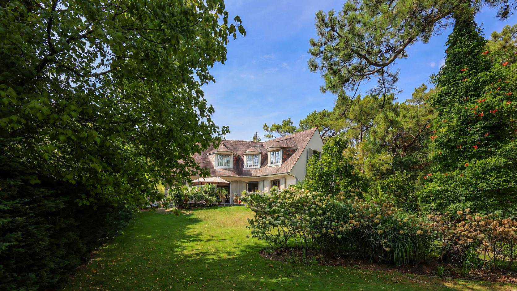 luxury house 5 Rooms for sale on LE TOUQUET PARIS PLAGE (62520)