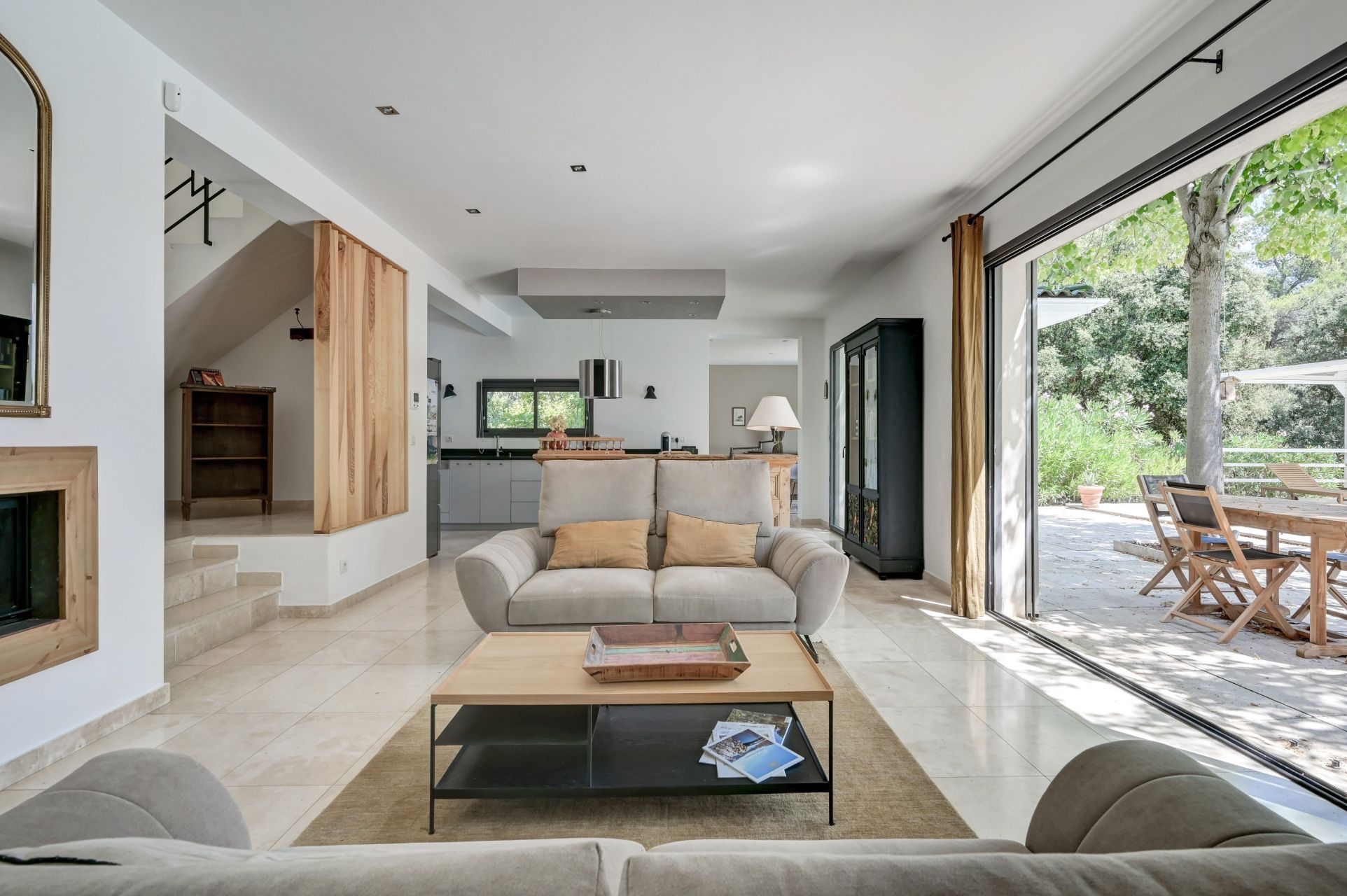 luxury house 8 Rooms for rent on AIX EN PROVENCE (13100)