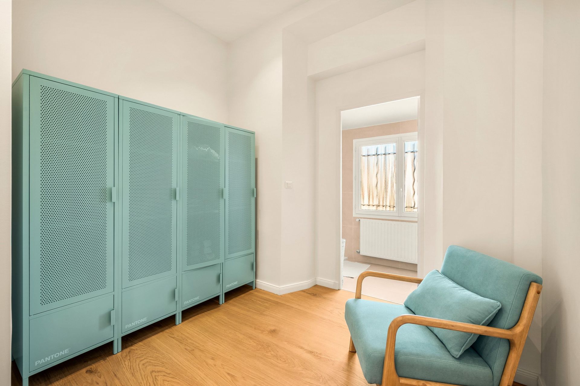 townhouse 9 Rooms for sale on CANNES (06400)