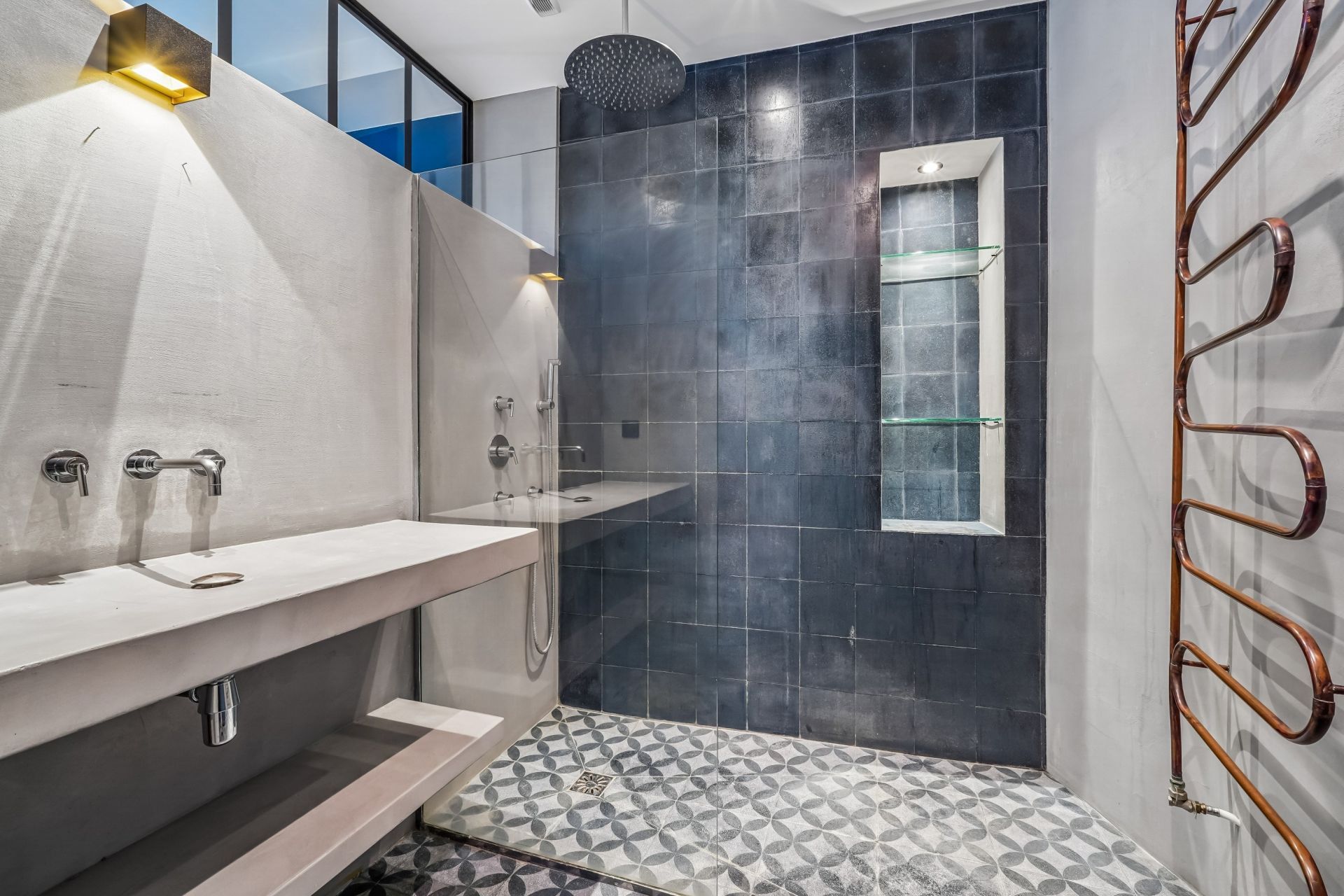 luxury apartment 4 Rooms for sale on PARIS (75004)