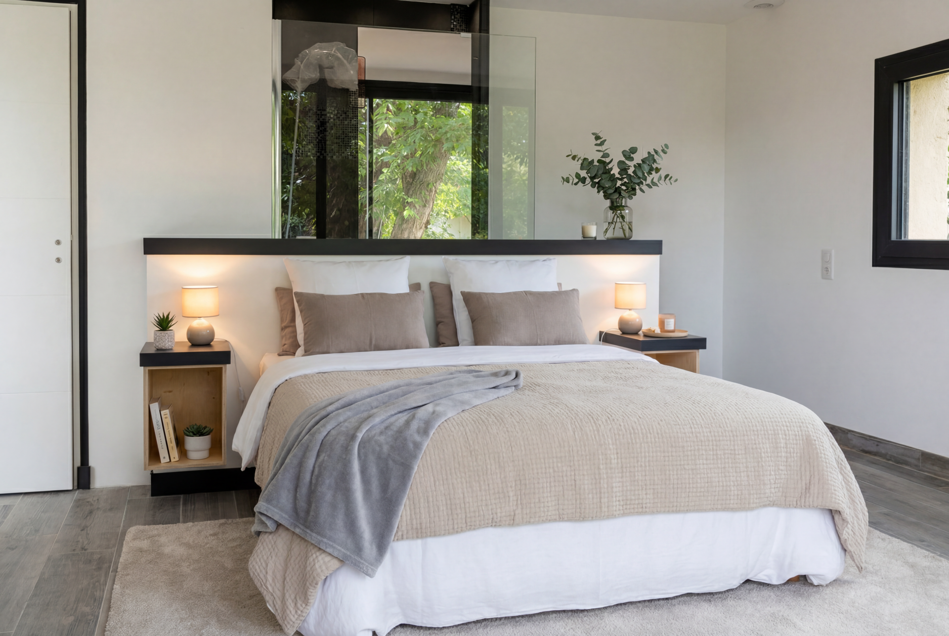luxury house 20 Rooms for sale on ADAINVILLE (78113)