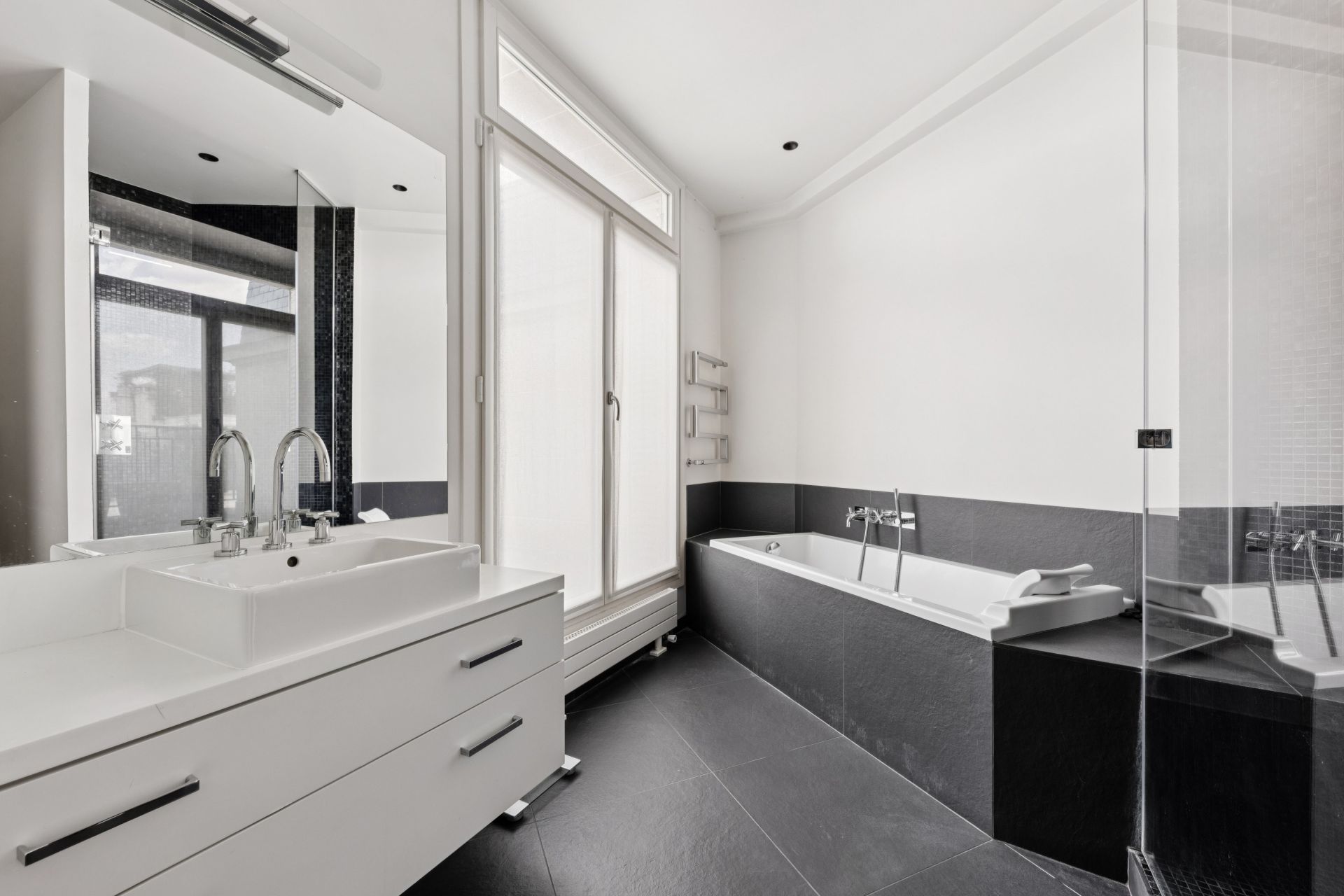 appartement de luxe 13 Pièces en vente sur PARIS (75016)