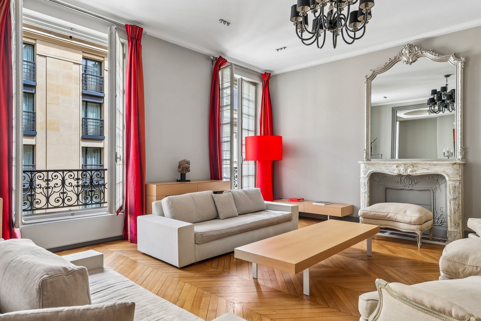 luxury apartment 7 Rooms for sale on PARIS (75016)