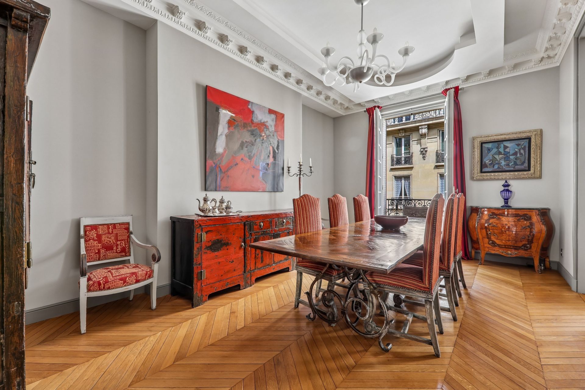 luxury apartment 7 Rooms for sale on PARIS (75016)
