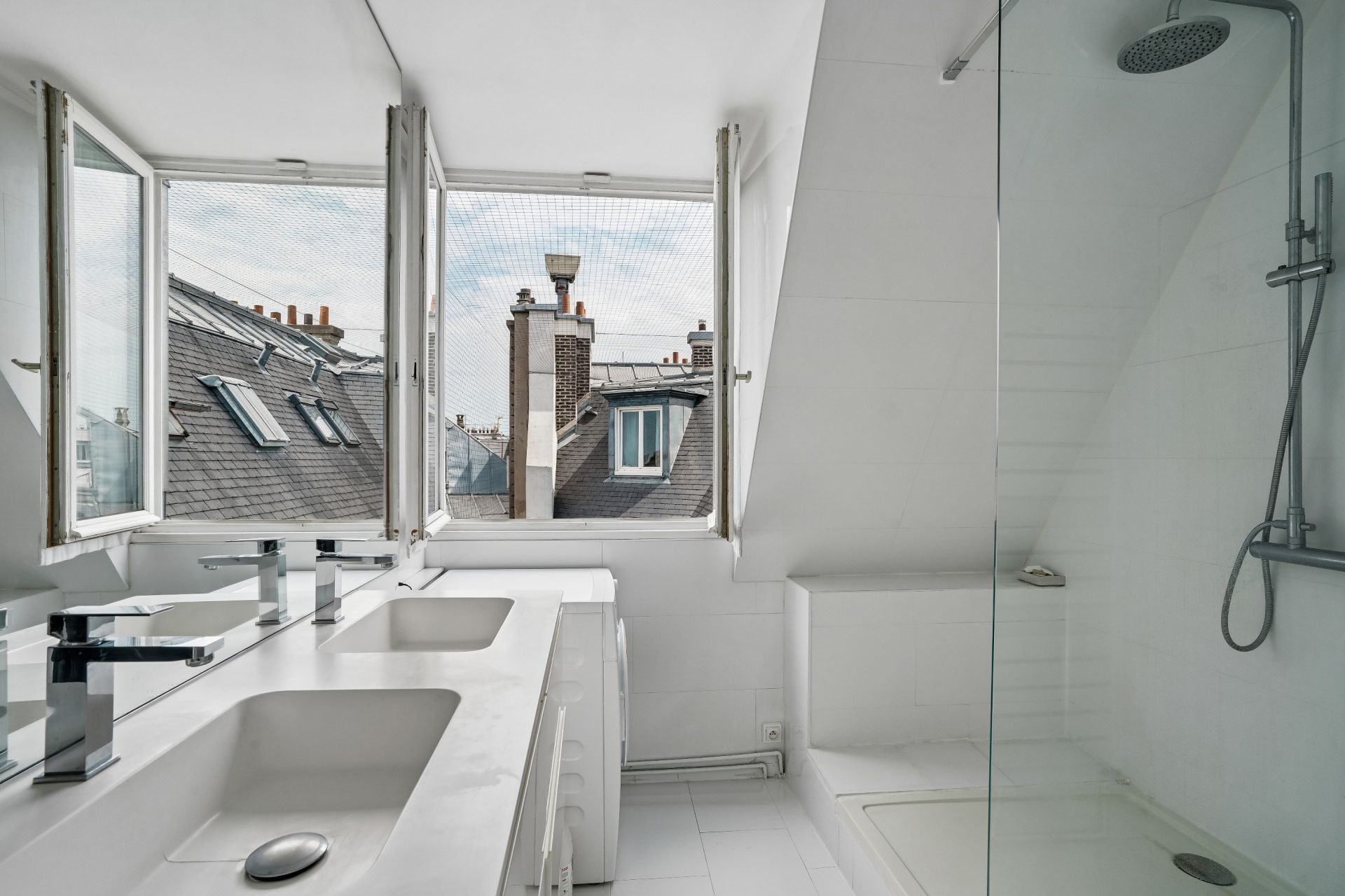 duplex de luxe 5 Pièces en vente sur PARIS (75008)