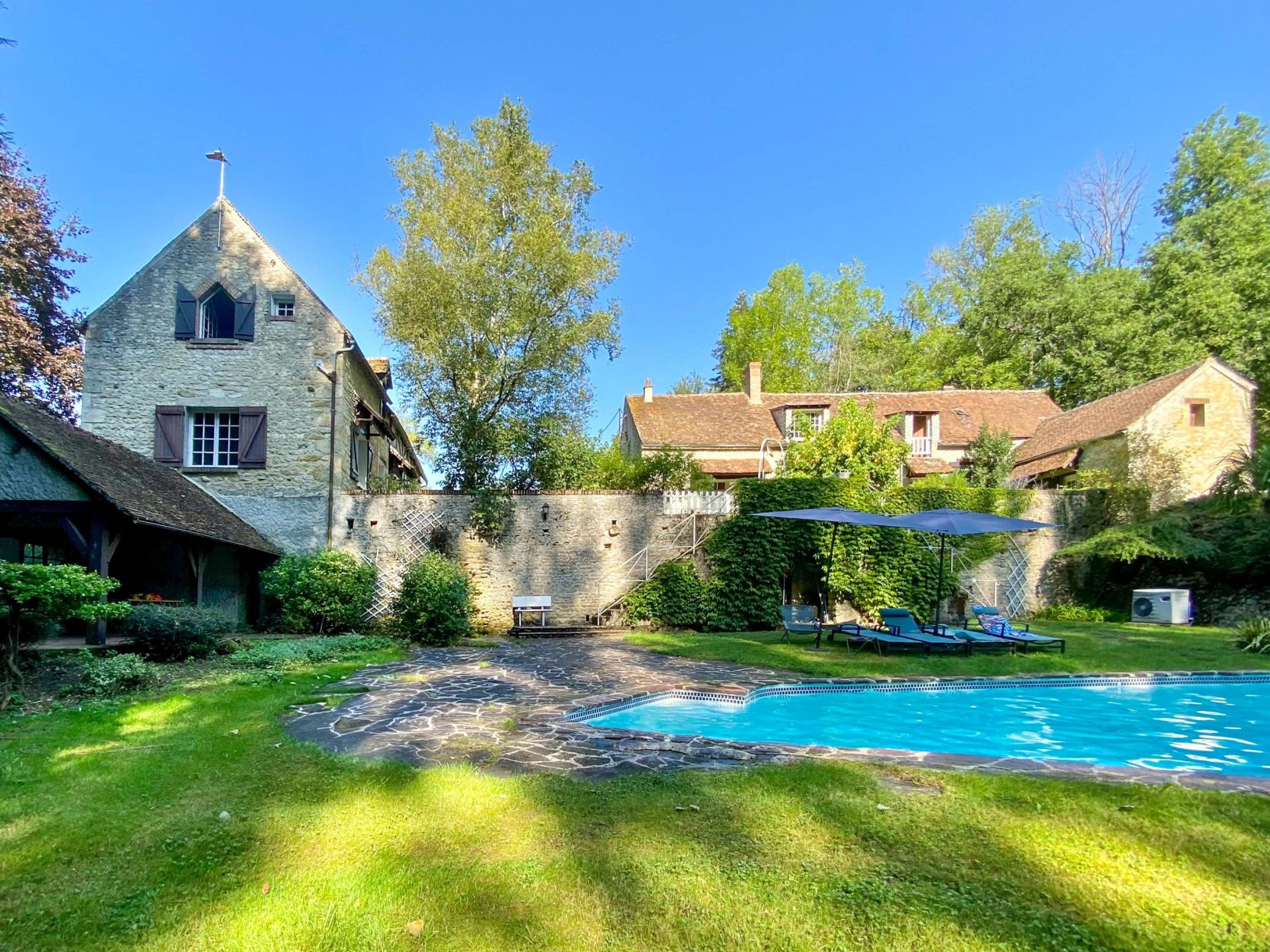maison de luxe 7 Pièces en vente sur ESTOUY (45300)