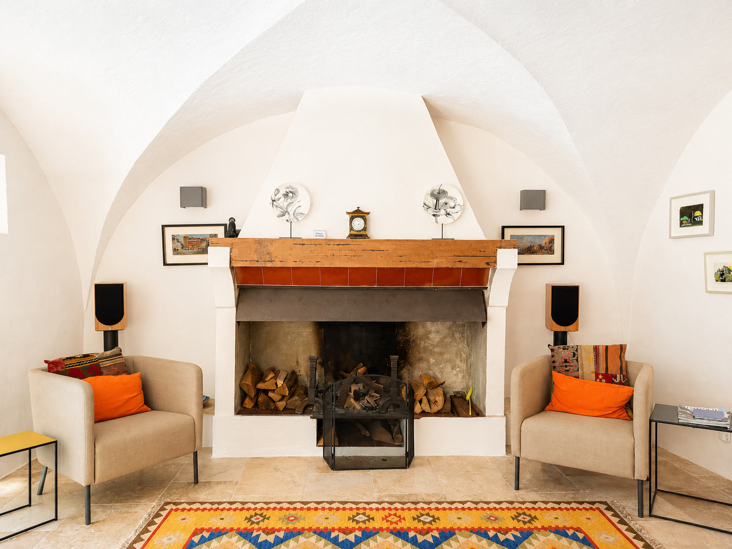 luxury house 7 Rooms for sale on UZES (30700)