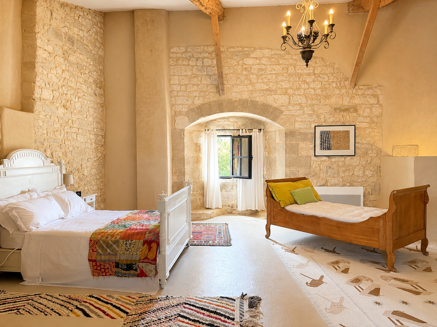 luxury house 7 Rooms for sale on UZES (30700)