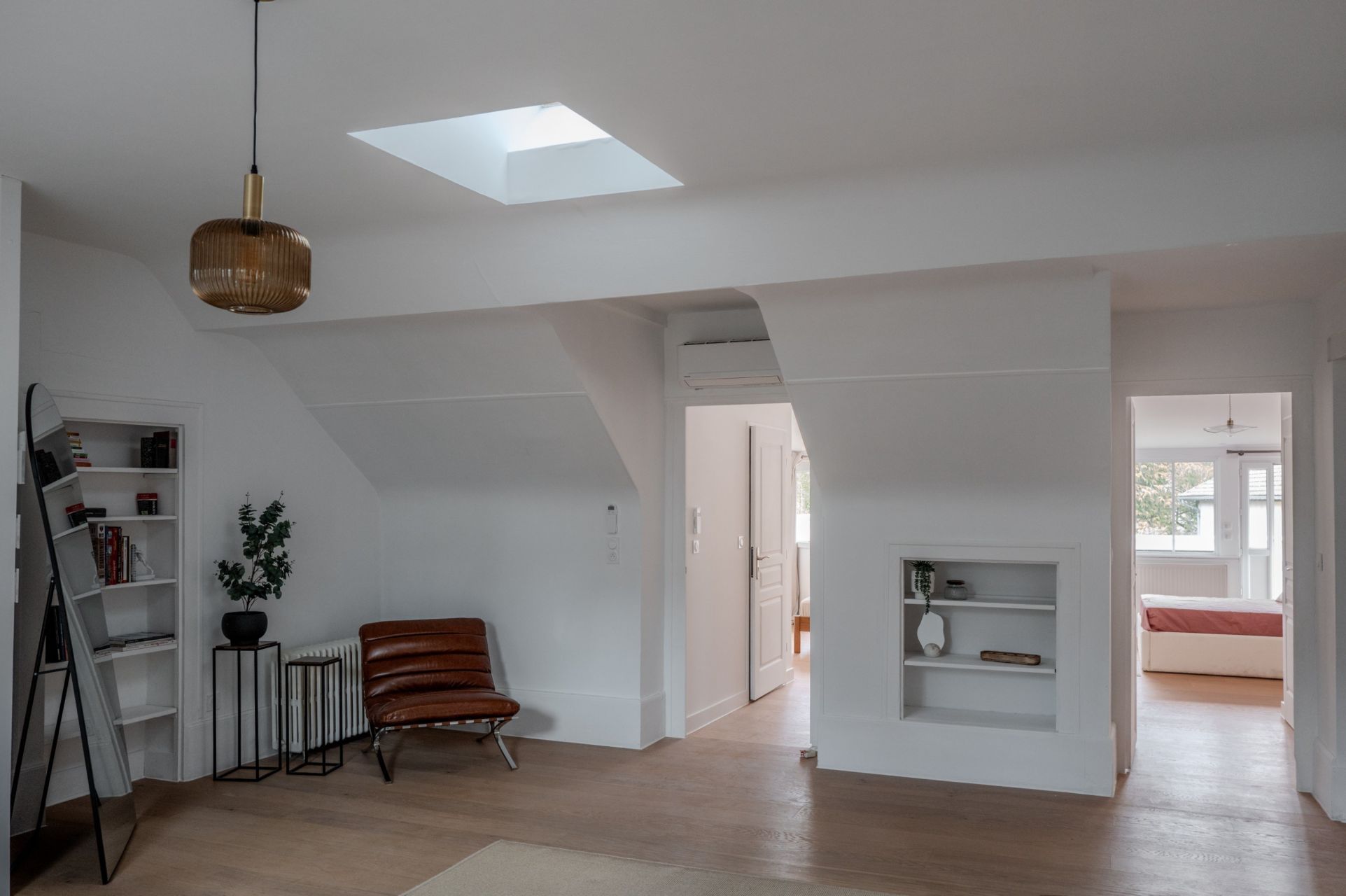 luxury apartment 11 Rooms for sale on BEAUNE (21200)