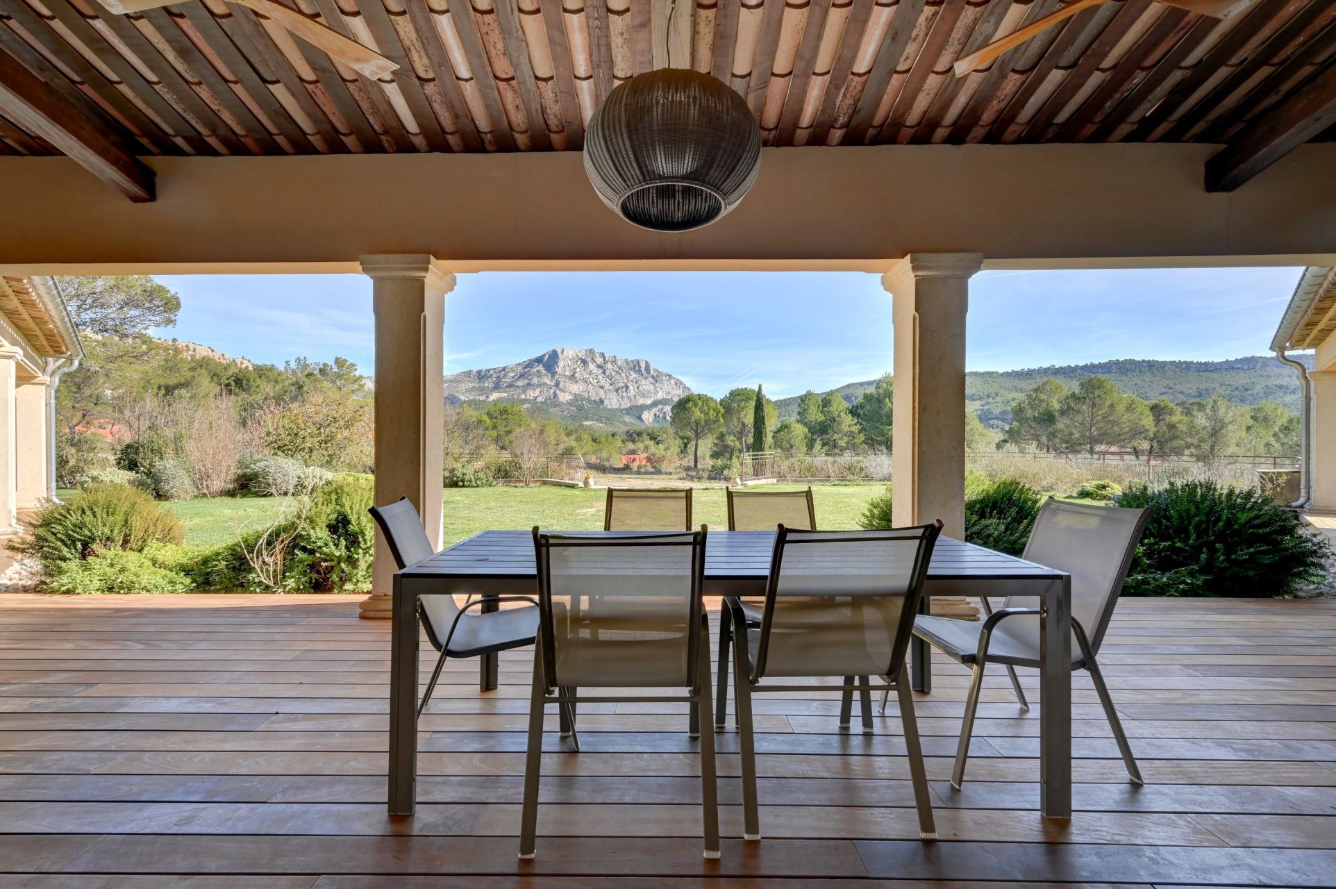 maison de luxe 10 Pièces en location sur AIX EN PROVENCE (13100)