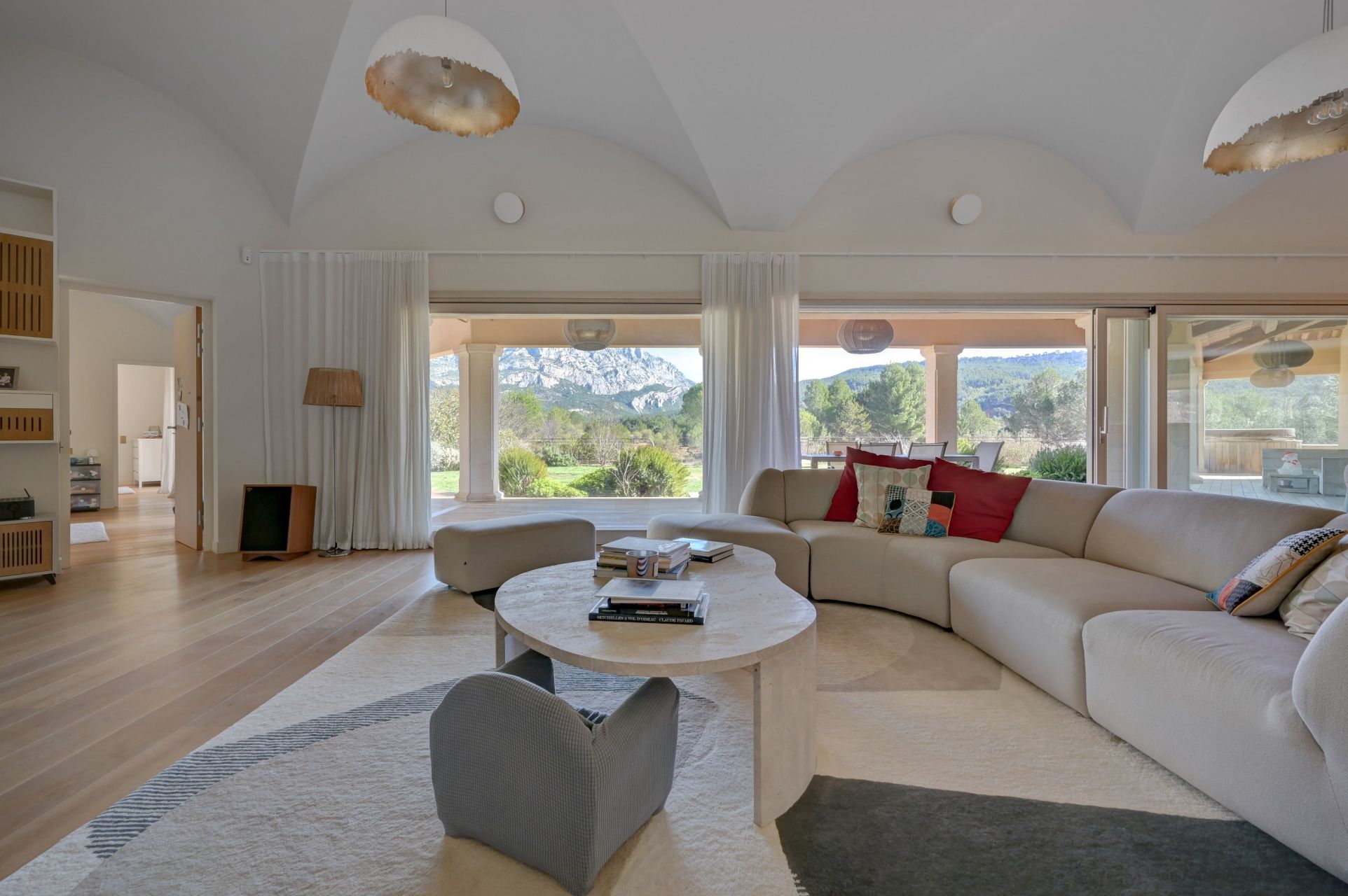 maison de luxe 10 Pièces en location sur AIX EN PROVENCE (13100)