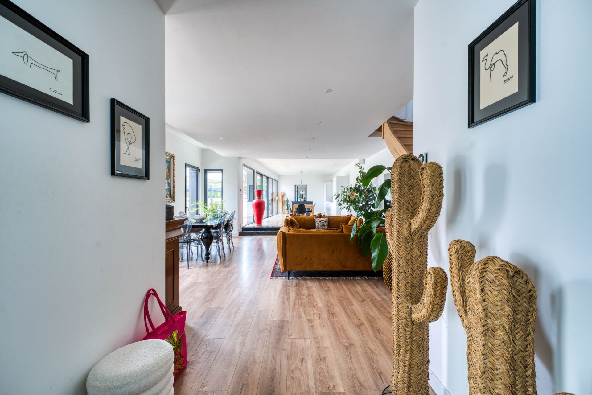 luxury house 5 Rooms for sale on CHATELAILLON PLAGE (17340)