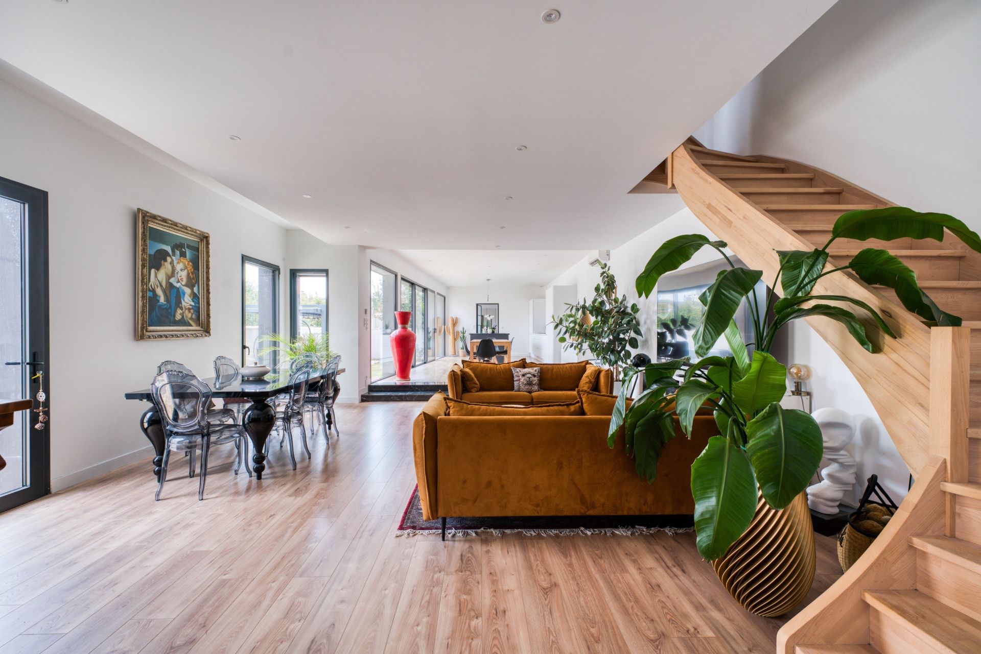 luxury house 5 Rooms for sale on CHATELAILLON PLAGE (17340)