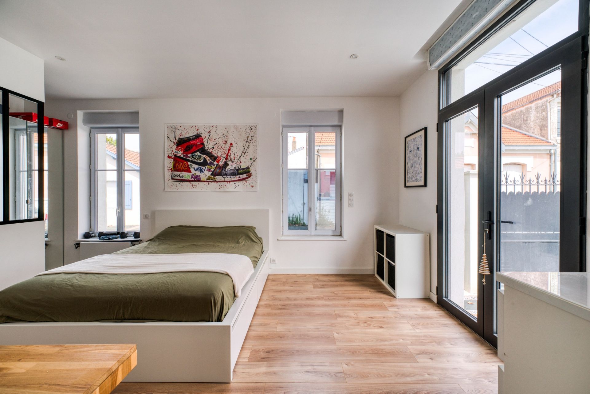 luxury house 5 Rooms for sale on CHATELAILLON PLAGE (17340)
