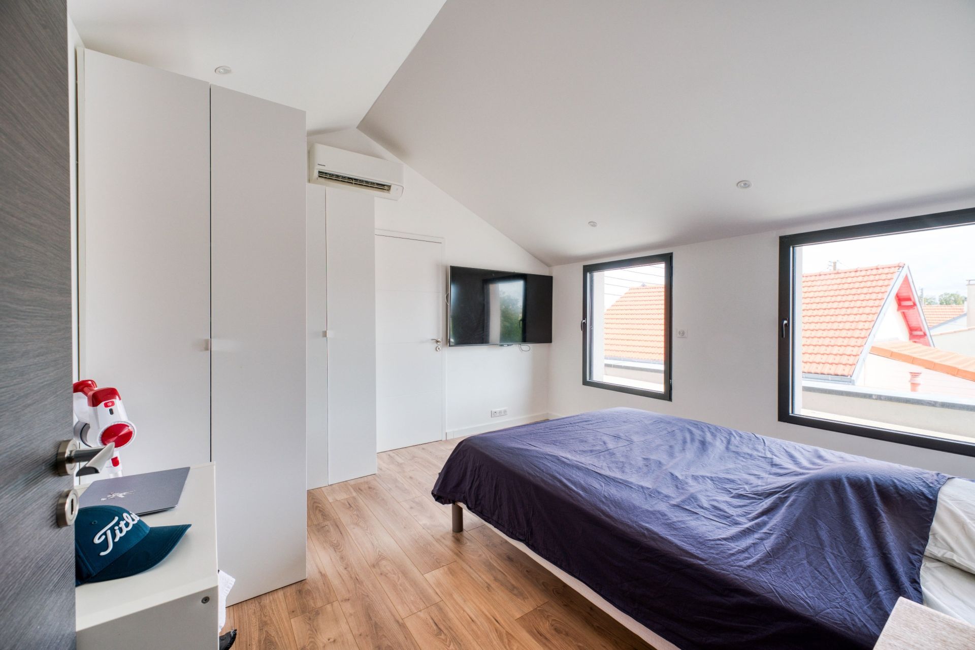 luxury house 5 Rooms for sale on CHATELAILLON PLAGE (17340)