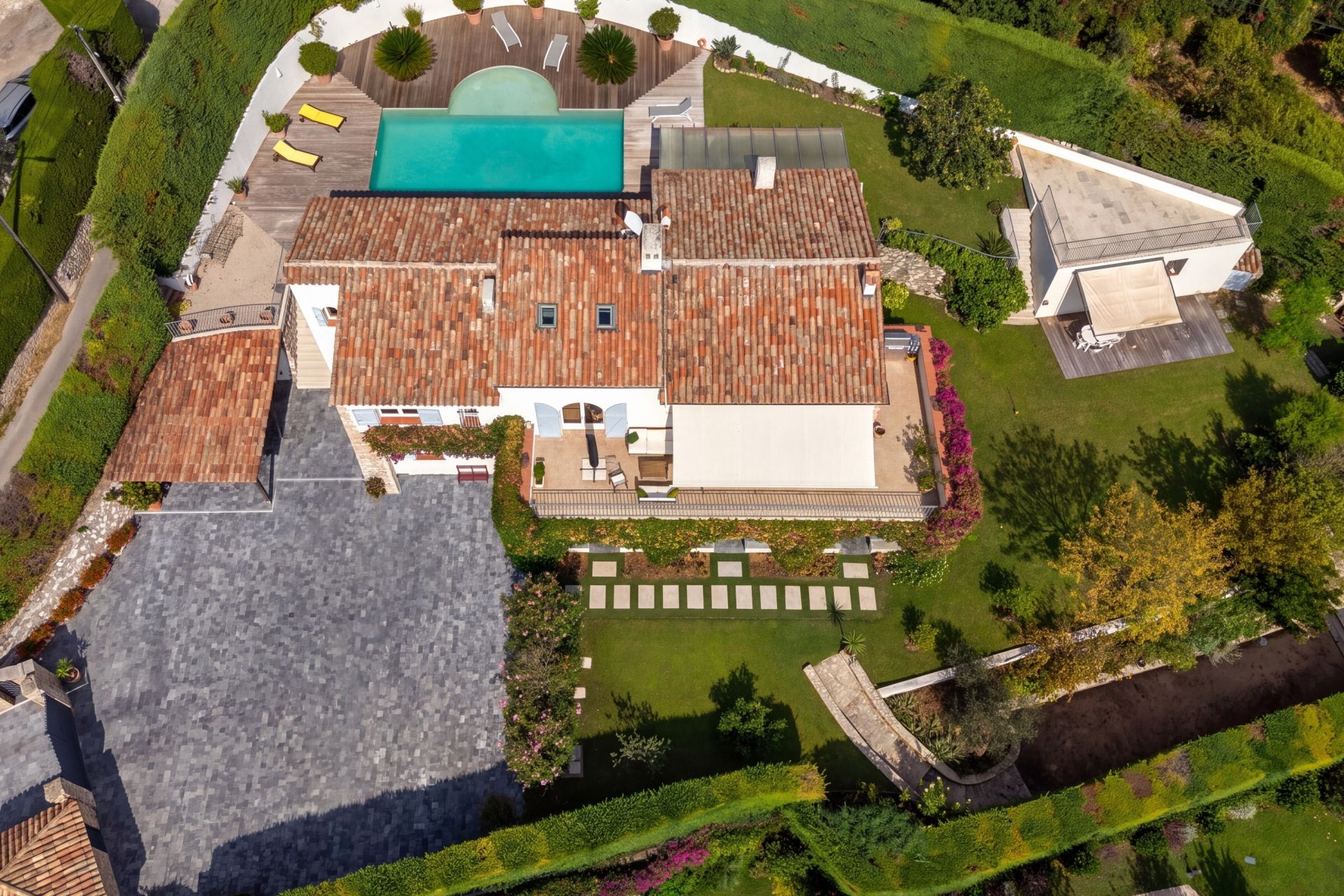 bastide 8 Pièces en vente sur LE GOLFE JUAN (06220)