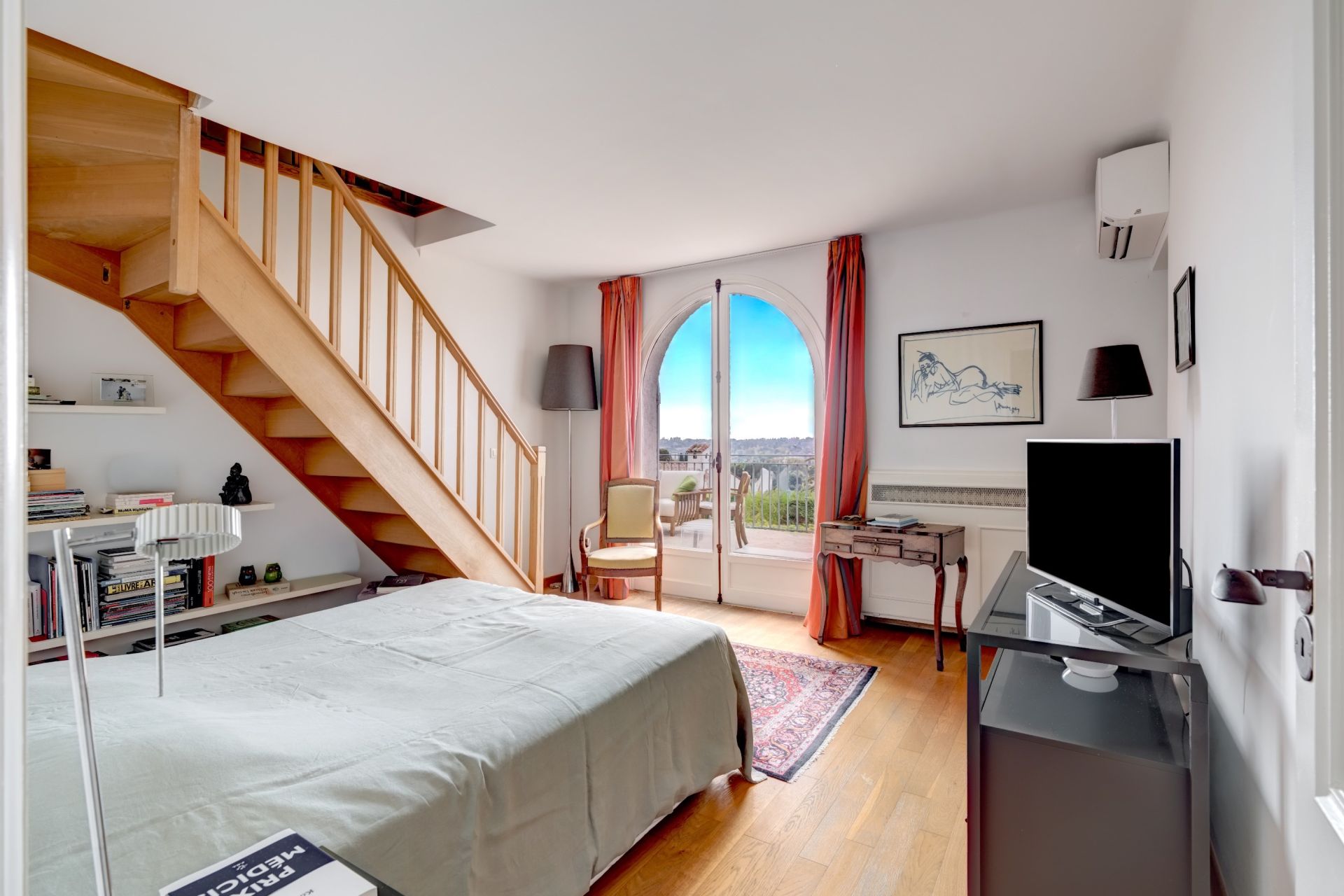 bastide 8 Pièces en vente sur LE GOLFE JUAN (06220)