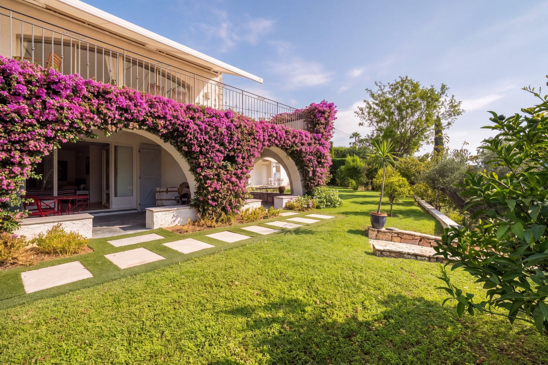 bastide 8 Pièces en vente sur LE GOLFE JUAN (06220)