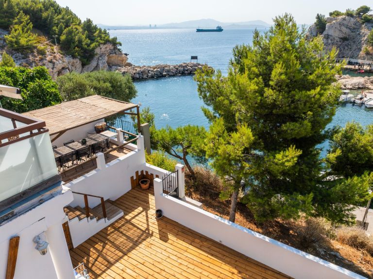 appartement de luxe 4 Pièces en vente sur LE ROVE (13740)