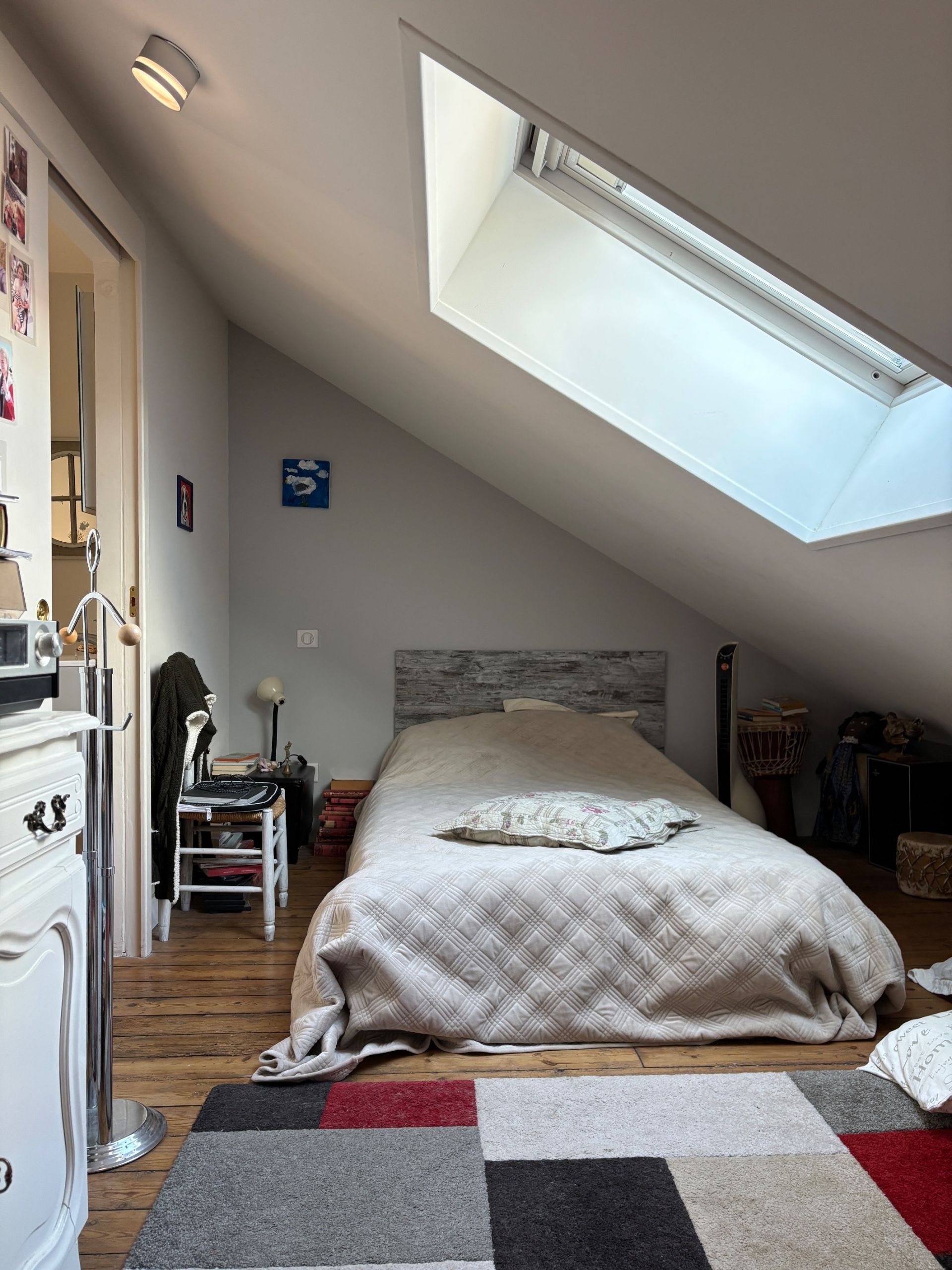 luxury house 5 Rooms for sale on LA ROCHELLE (17000)
