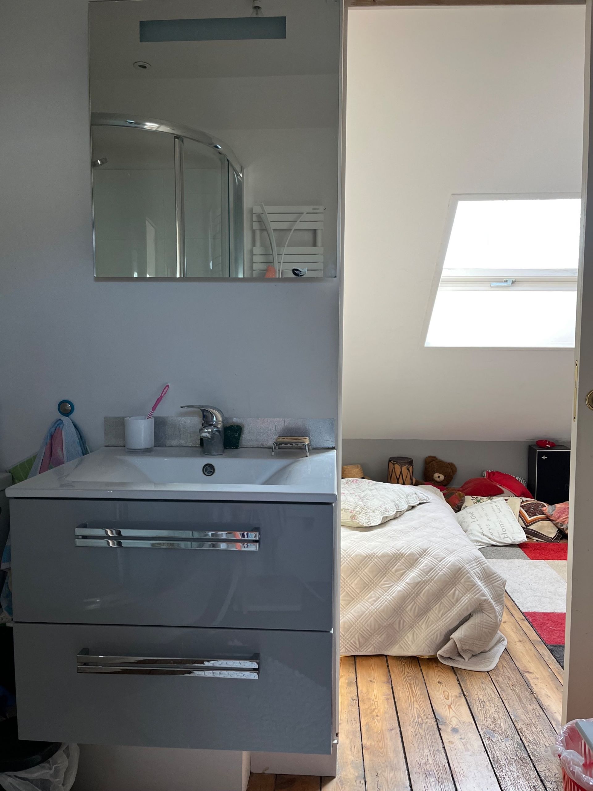 luxury house 5 Rooms for sale on LA ROCHELLE (17000)