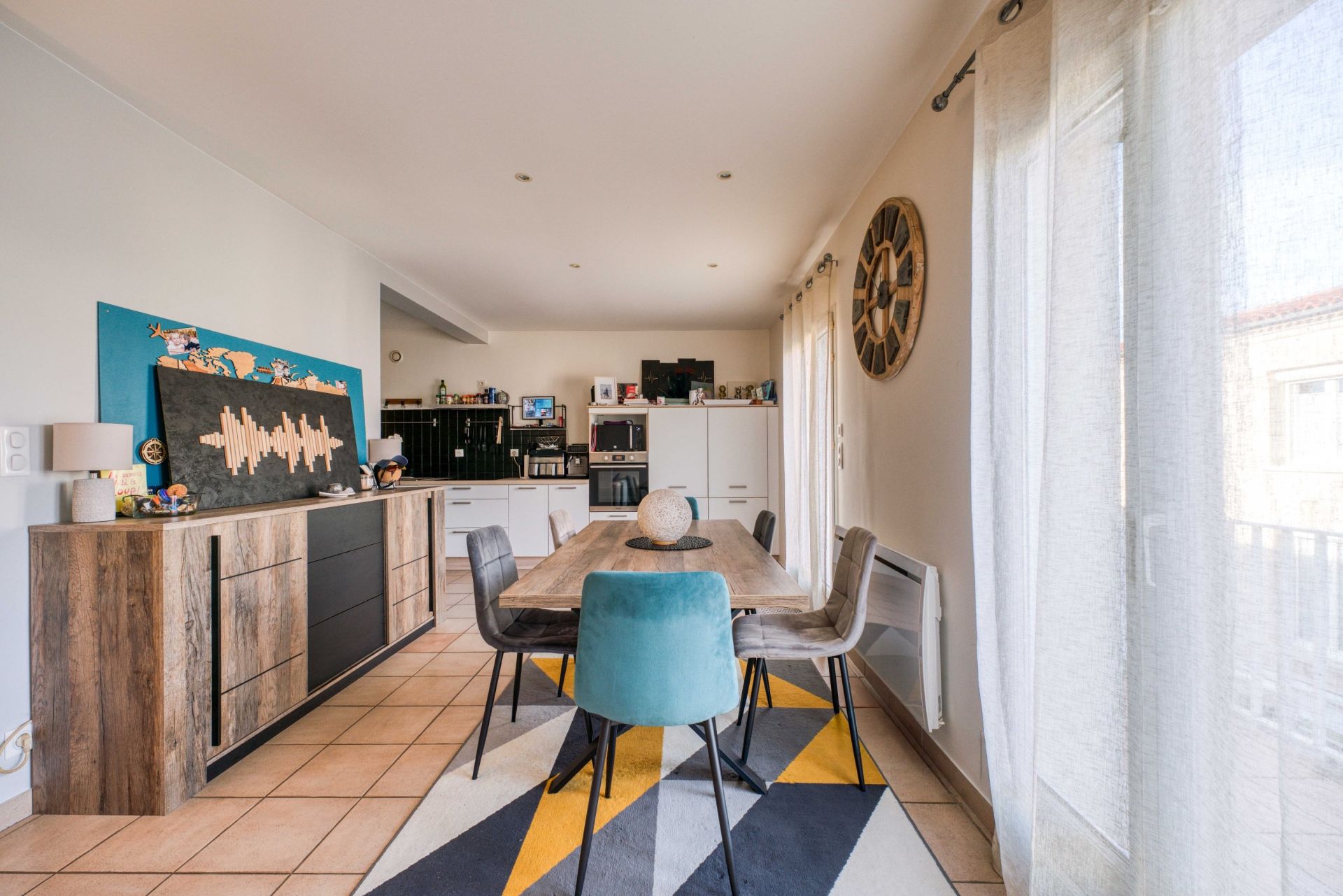 luxury apartment 5 Rooms for sale on ROYAN (17200)