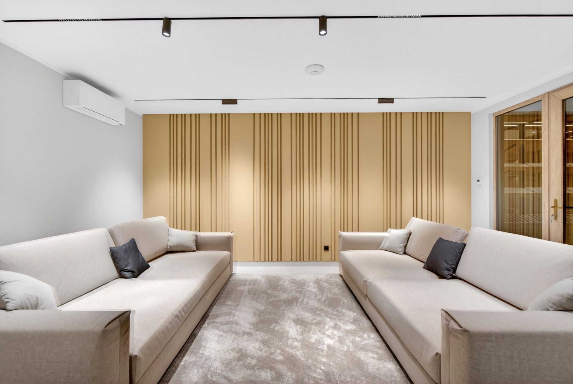 maison contemporaine 8 Pièces en vente sur CAP D ANTIBES (06160)
