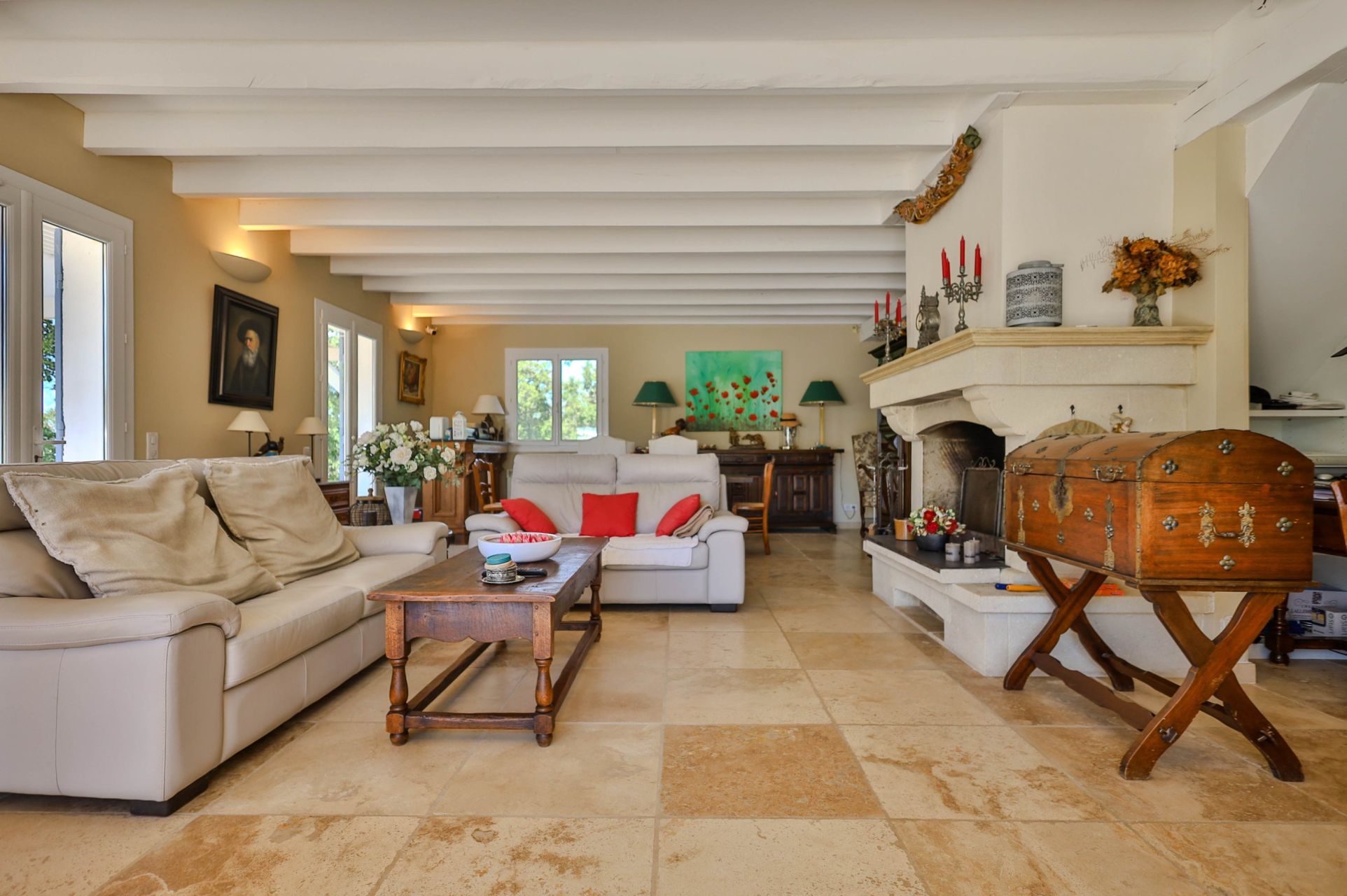 maison de luxe 8 Pièces en vente sur MONIEUX (84390)
